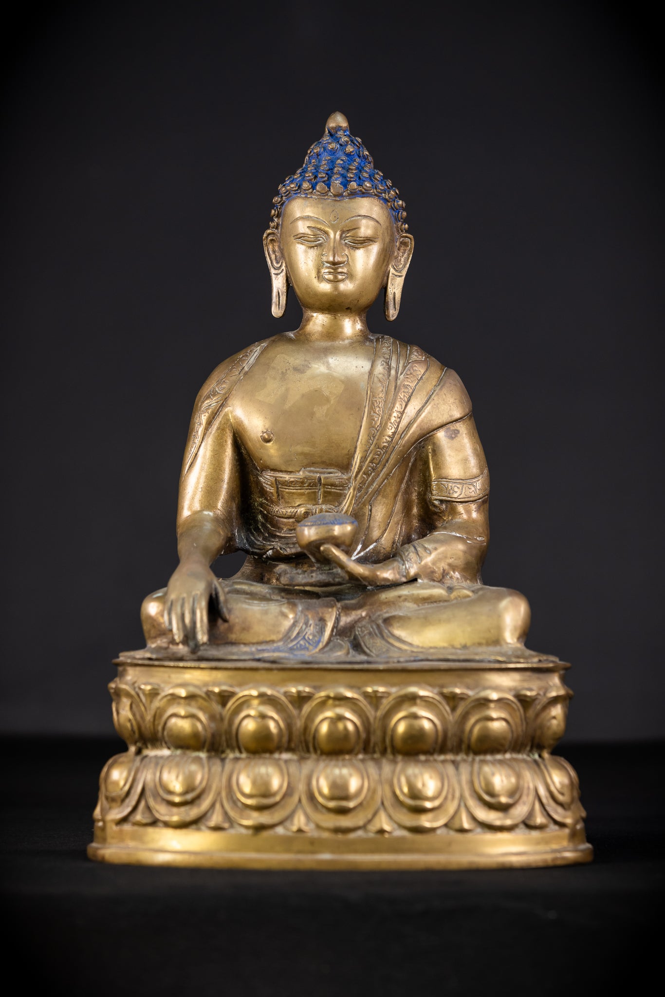 Guatama Buddha Bronze Statue 1800s | 16.2"