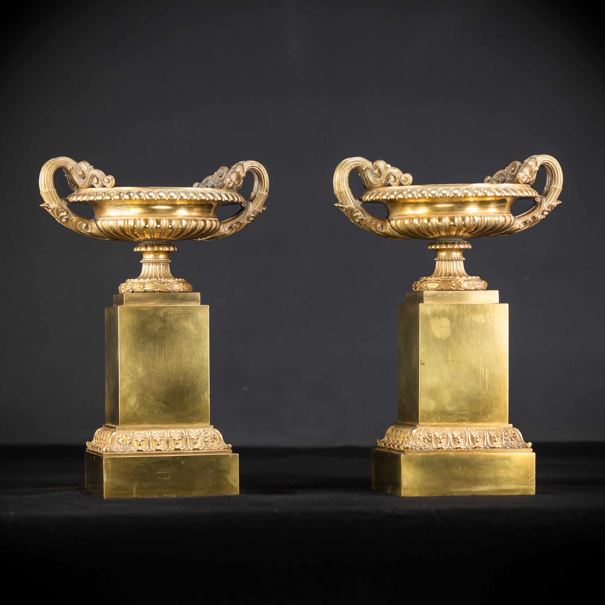 Pair of Urns / Tazze Gilded Bronze-Brass 1700s | 13”