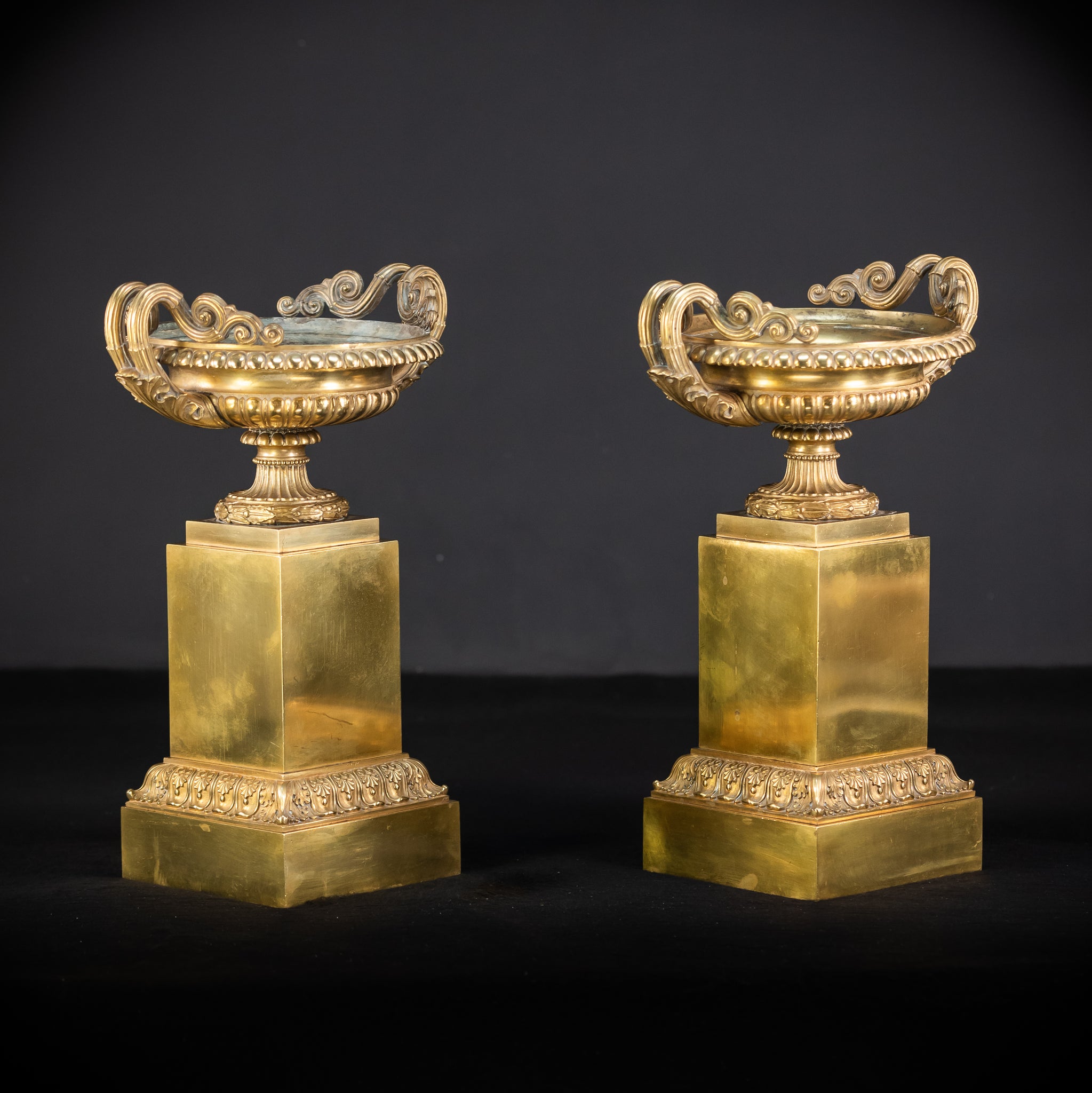 Pair of Urns / Tazze Gilded Bronze-Brass 1700s | 13”