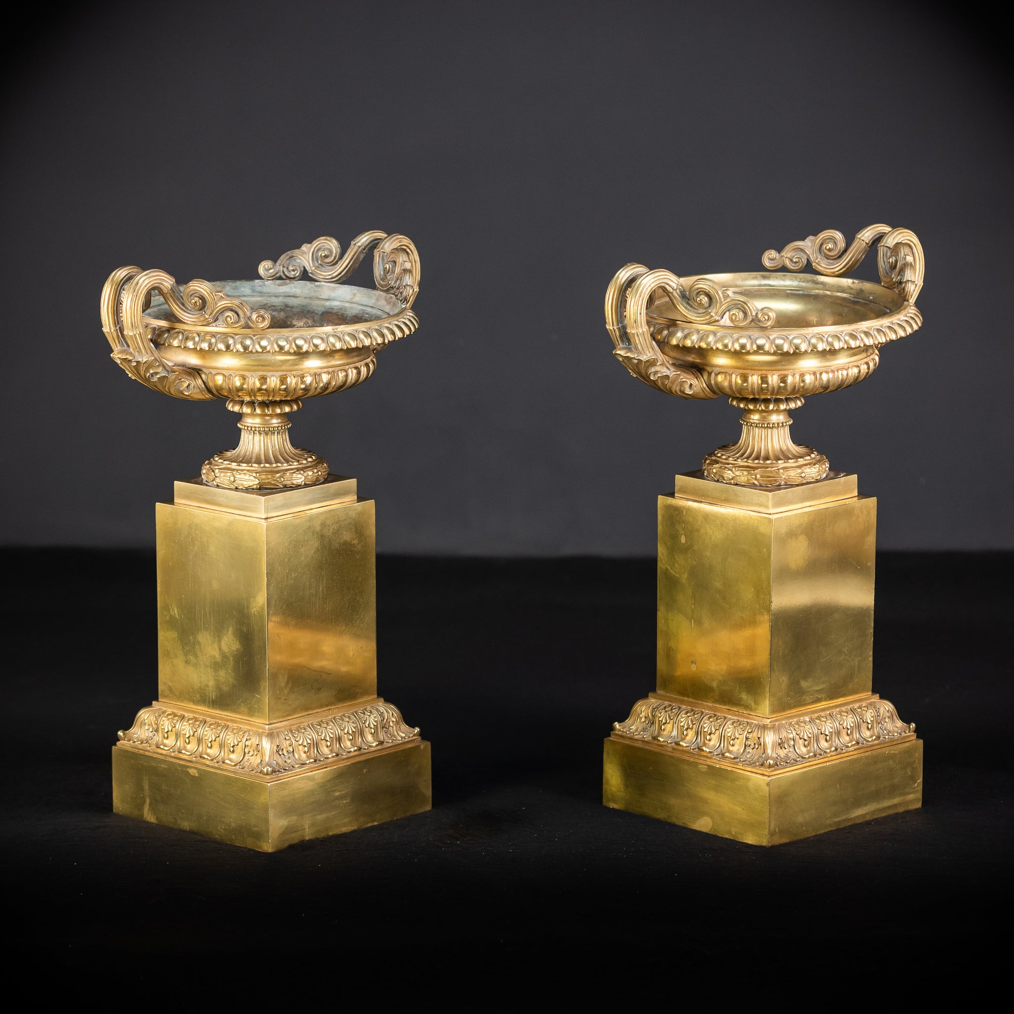 Pair of Urns / Tazze Gilded Bronze-Brass 1700s | 13”