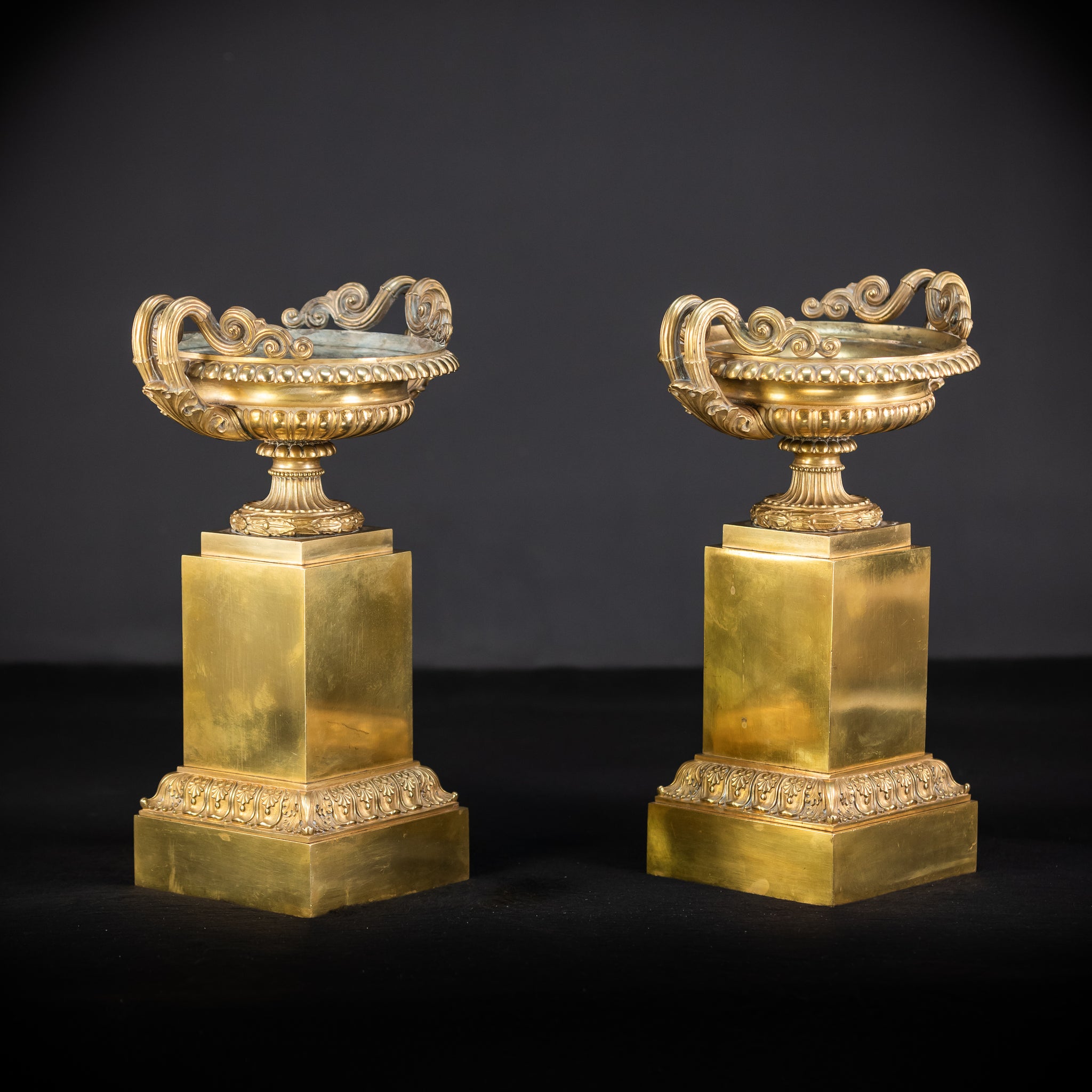 Pair of Urns / Tazze Gilded Bronze-Brass 1700s | 13”