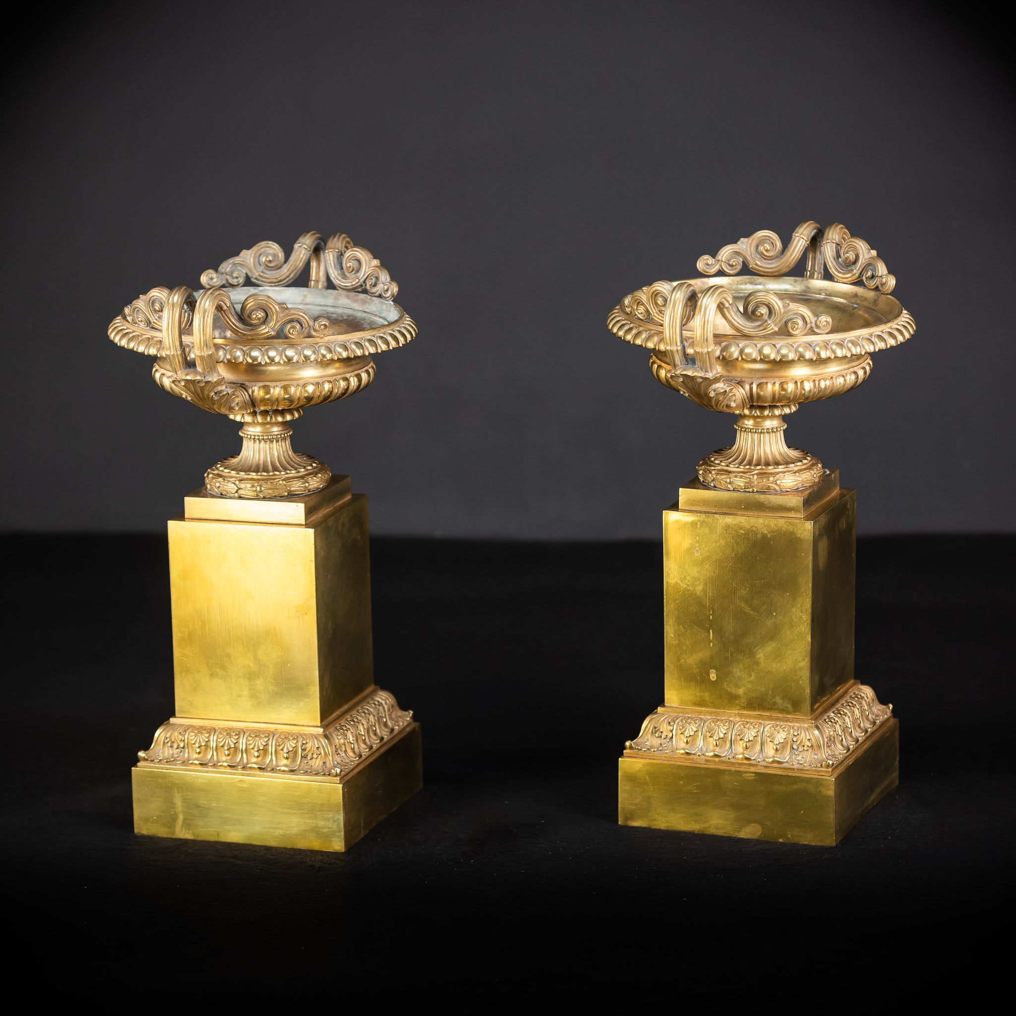 Pair of Urns / Tazze Gilded Bronze-Brass 1700s | 13”