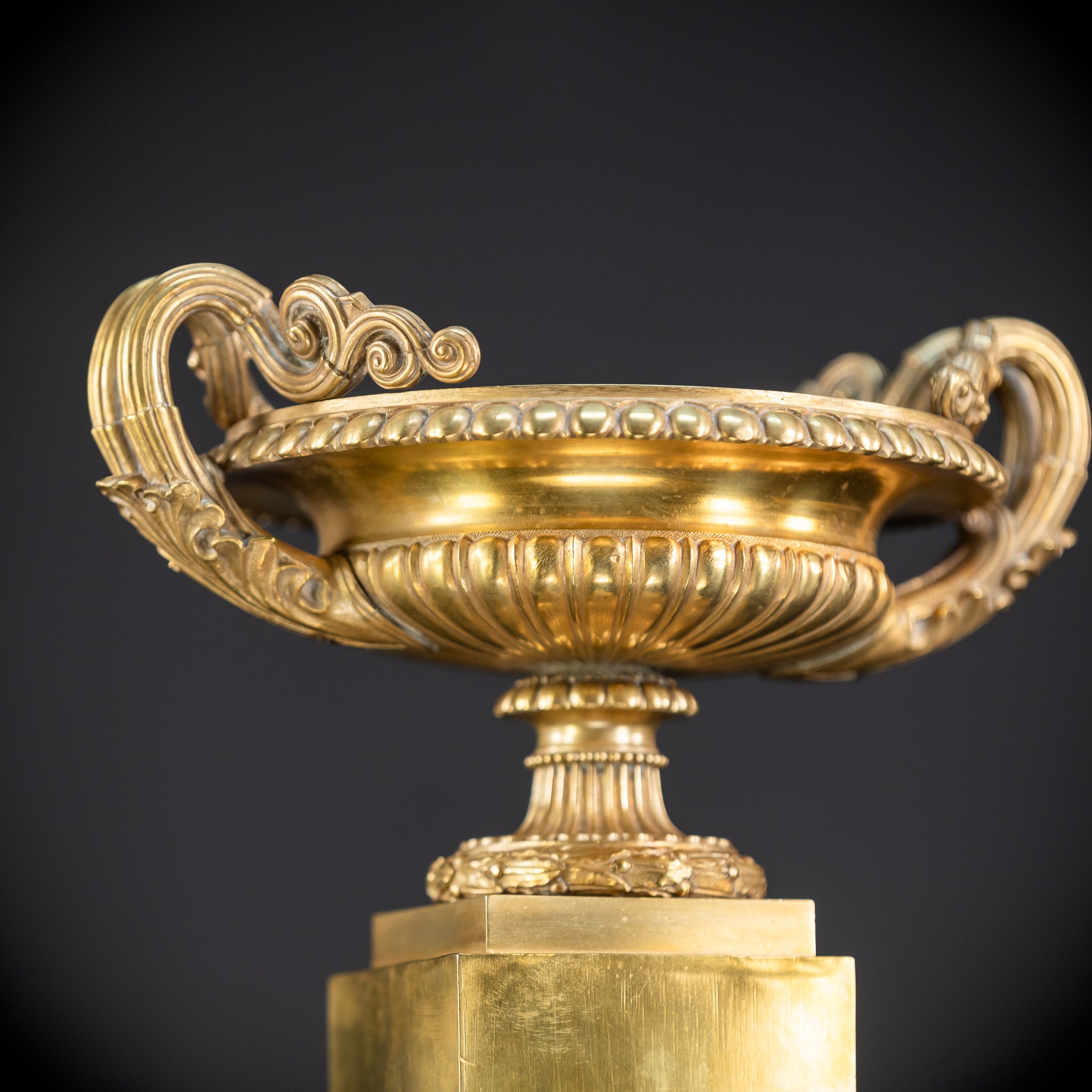 Pair of Urns / Tazze Gilded Bronze-Brass 1700s | 13”