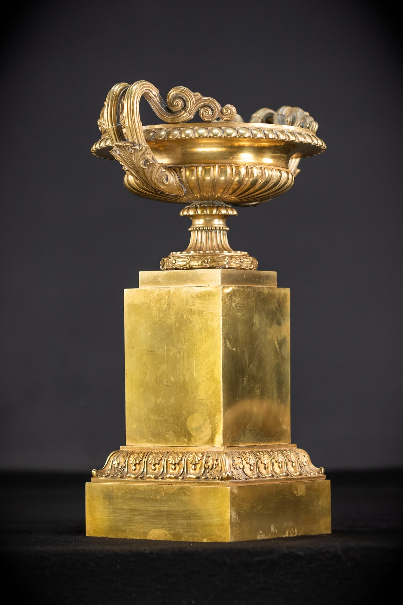 Pair of Urns / Tazze Gilded Bronze-Brass 1700s | 13”