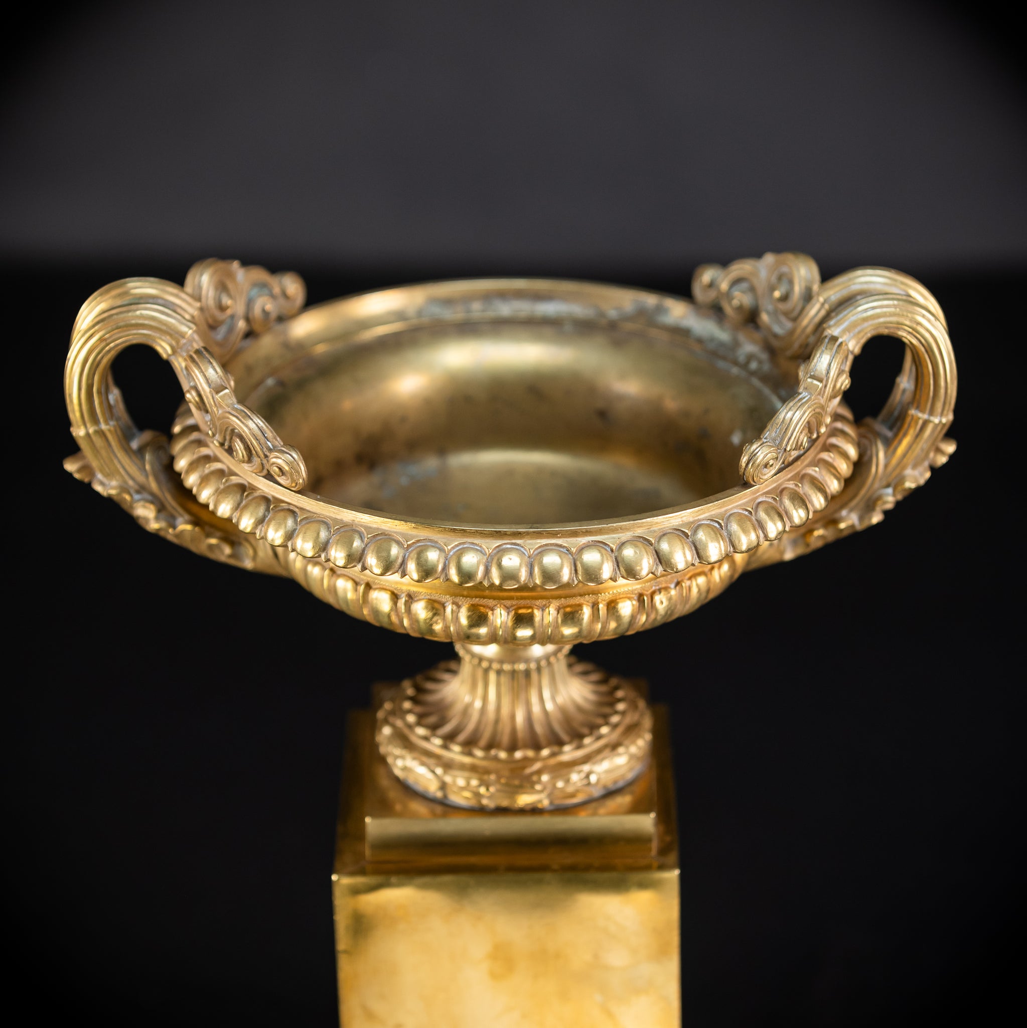 Pair of Urns / Tazze Gilded Bronze-Brass 1700s | 13”