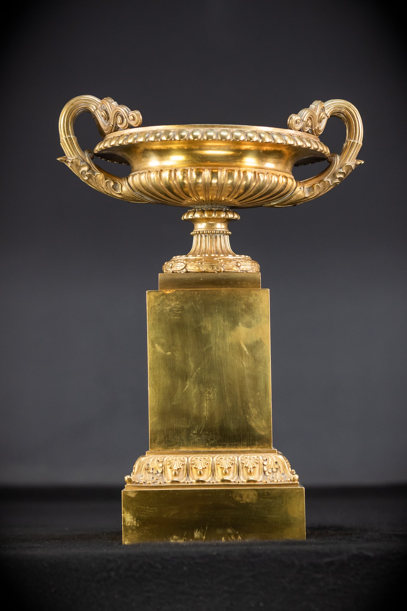Pair of Urns / Tazze Gilded Bronze-Brass 1700s | 13”