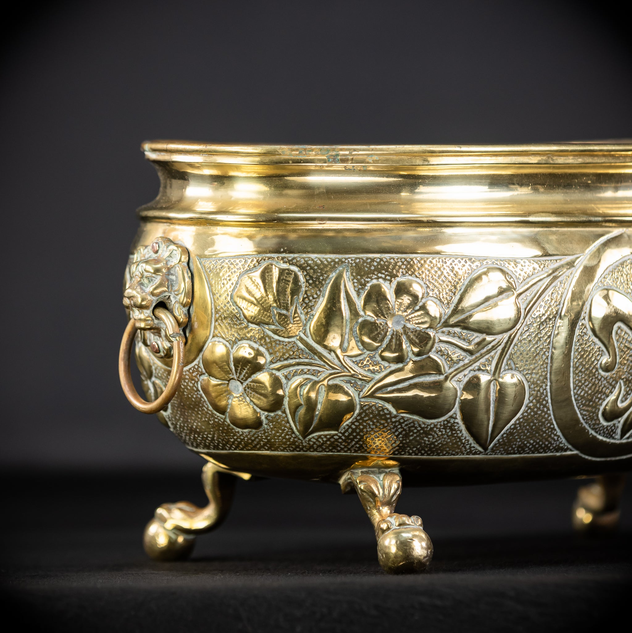 Jardiniere Brass Antique | Baroque 1800s | 16.5” / 42 cm