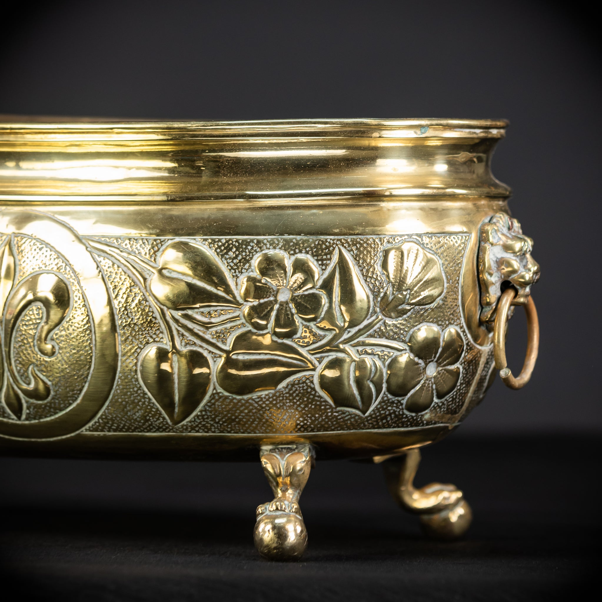 Jardiniere Brass Antique | Baroque 1800s | 16.5” / 42 cm