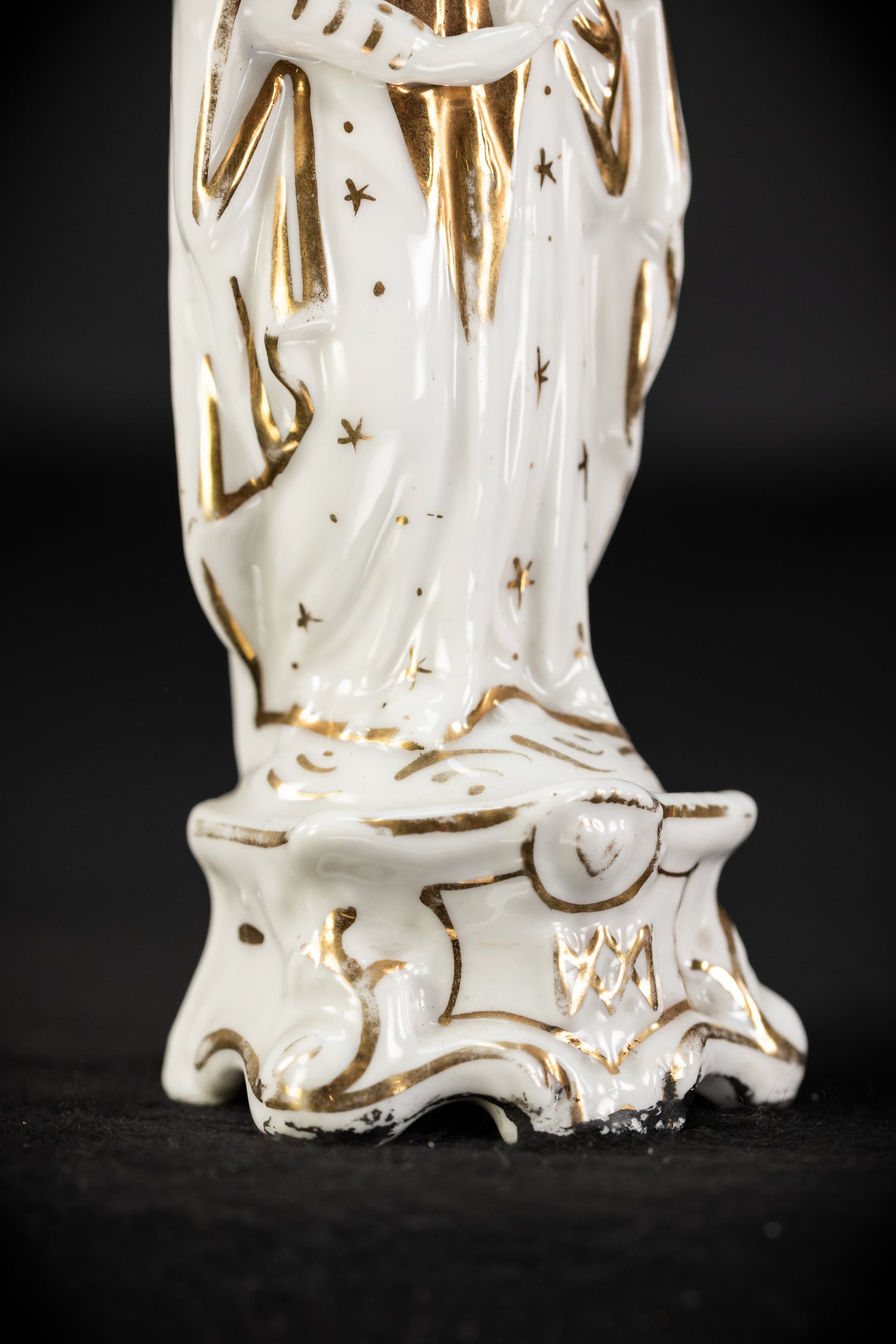 Virgin Mary Porcelain Statue | Antique