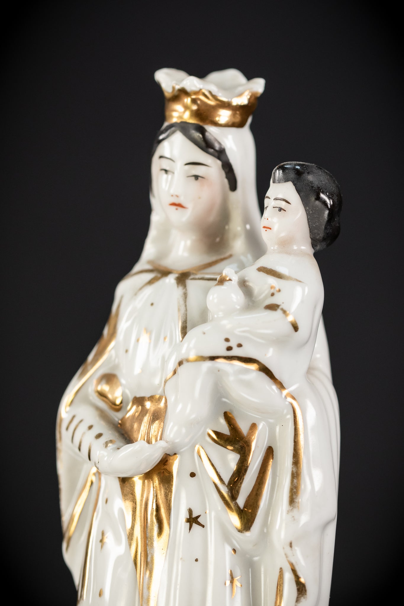 Virgin Mary Porcelain Statue | Antique