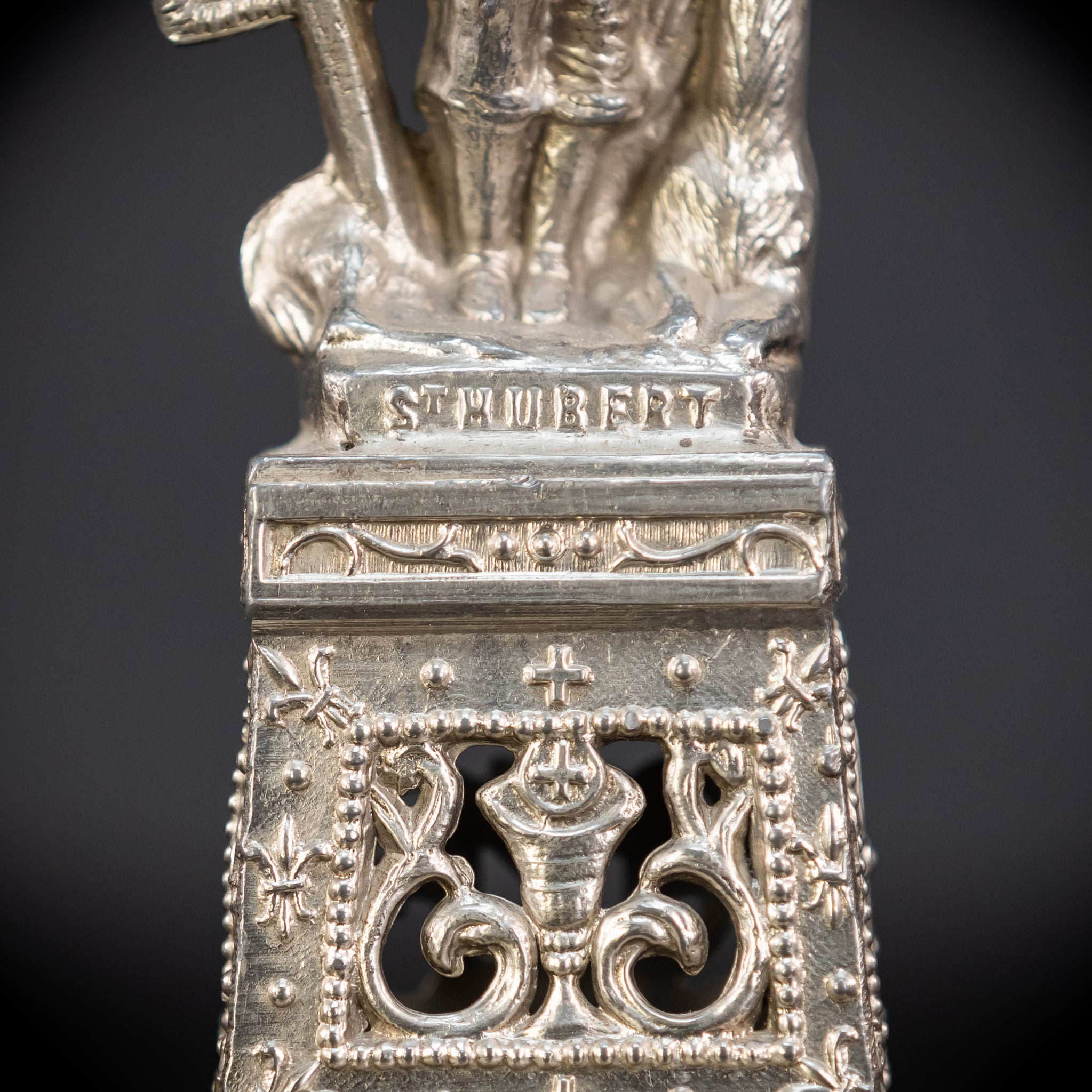 St Hubert Silvered Metal | Early 1900s Antique | 8.1” / 20.5 cm