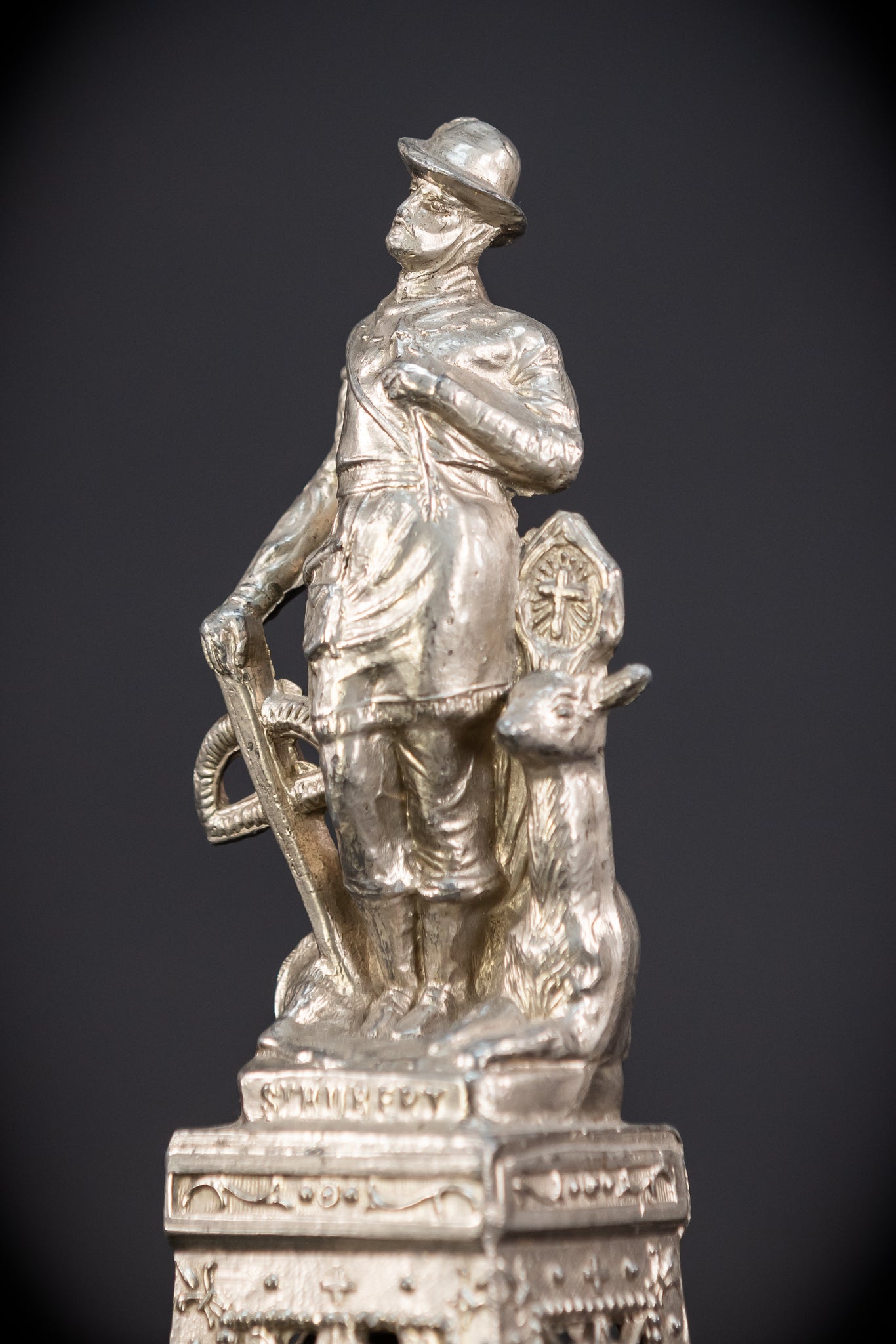 St Hubert Silvered Metal | Early 1900s Antique | 8.1” / 20.5 cm