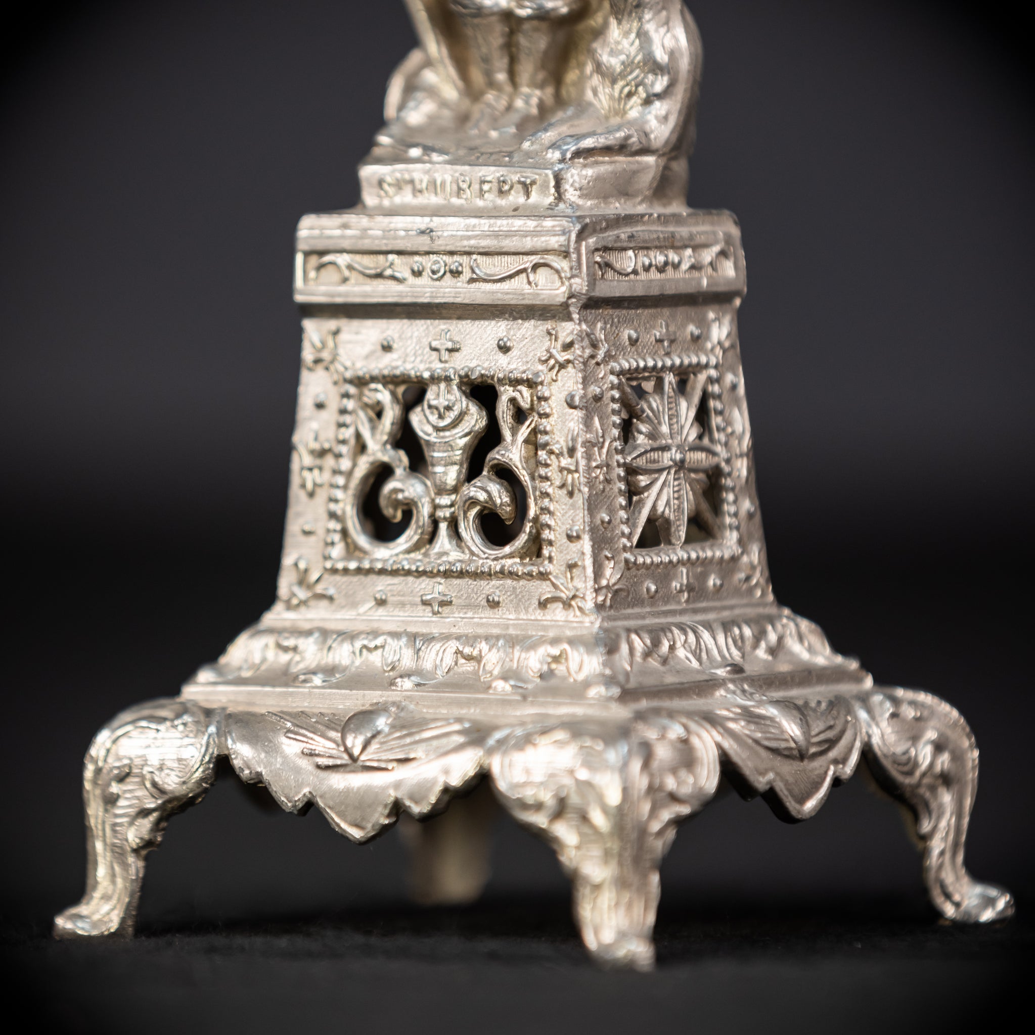 St Hubert Silvered Metal | Early 1900s Antique | 8.1” / 20.5 cm