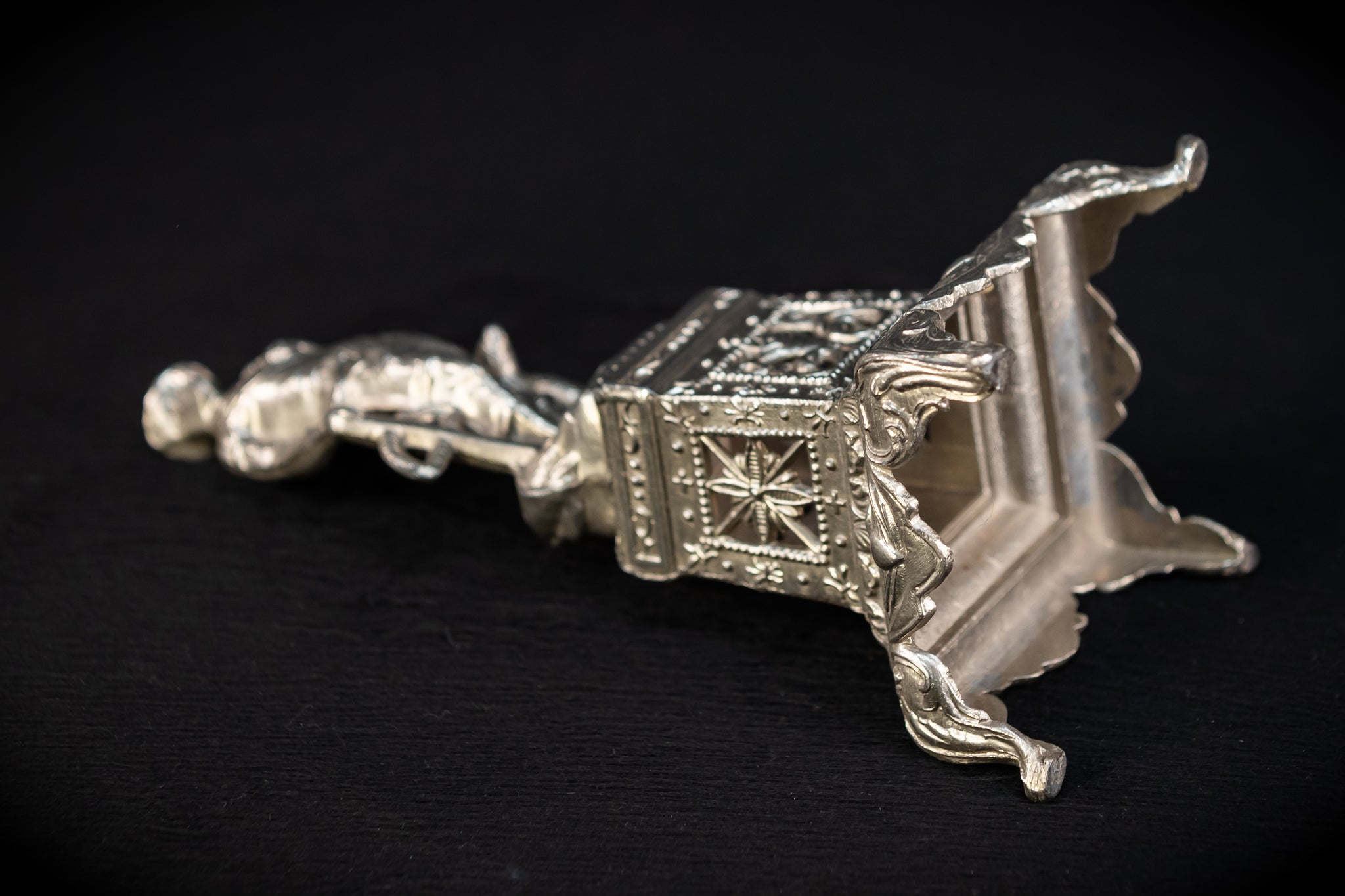 St Hubert Silvered Metal | Early 1900s Antique | 8.1” / 20.5 cm