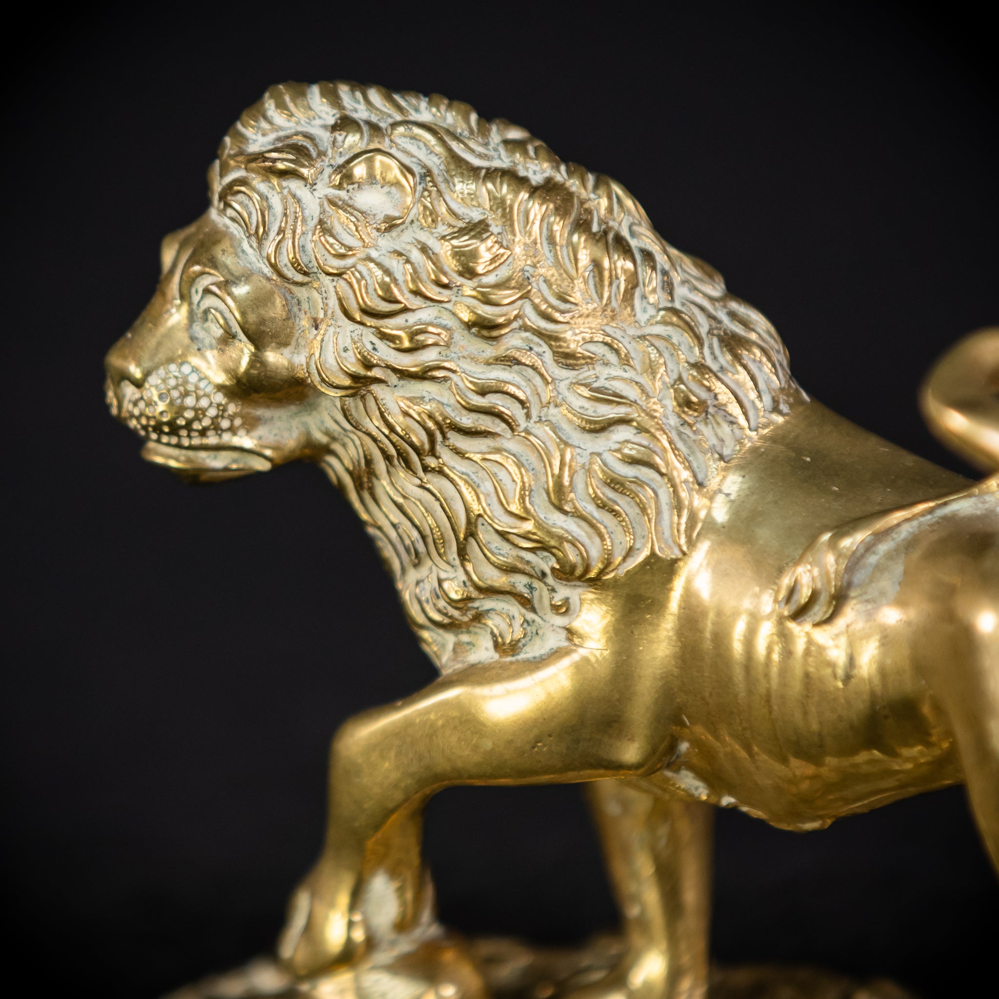 Bronze Lion Statue | Antique 1700s | 4.7"/ 12 cm