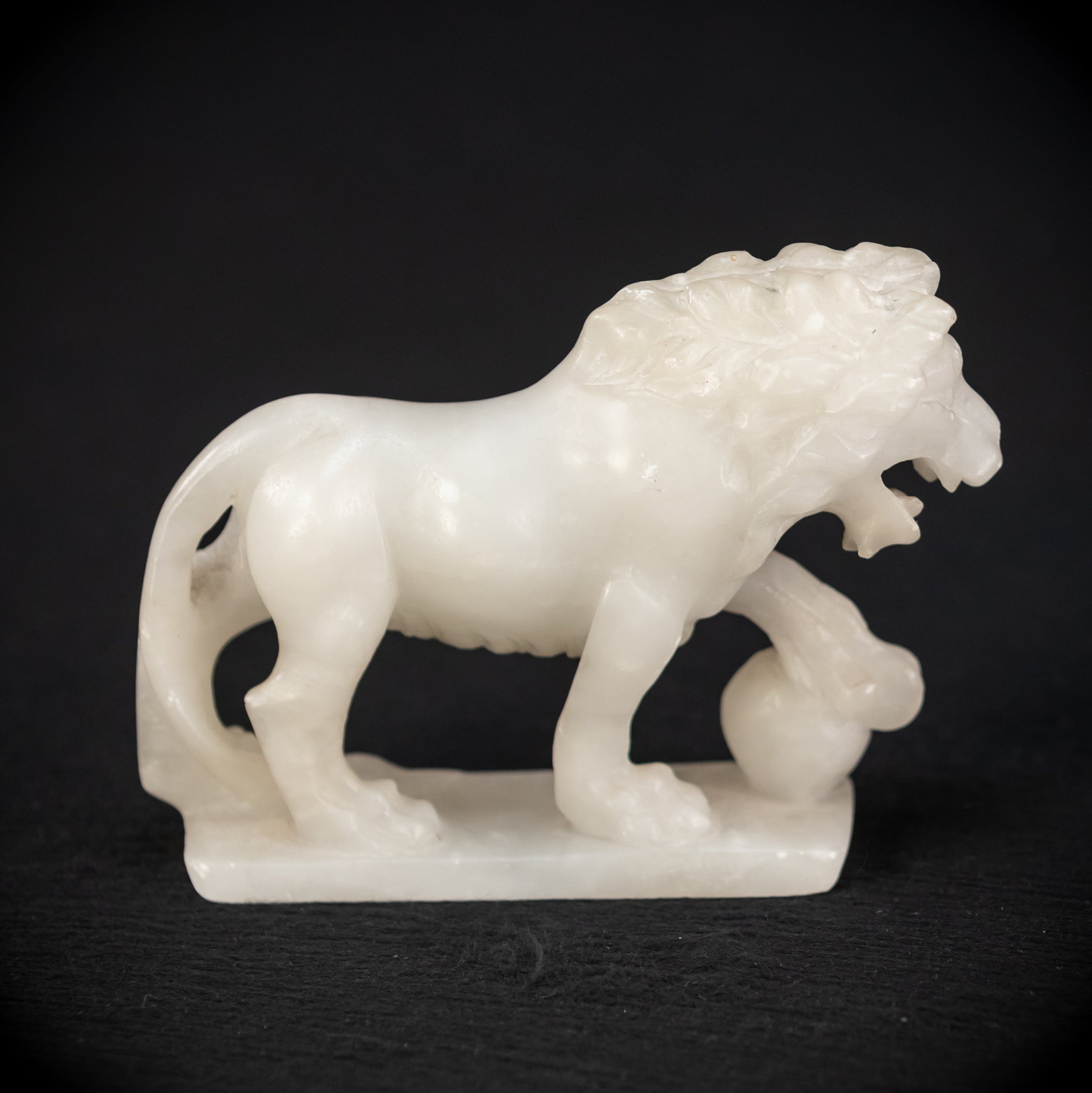 Alabaster Lion Statue | Antique 1700s