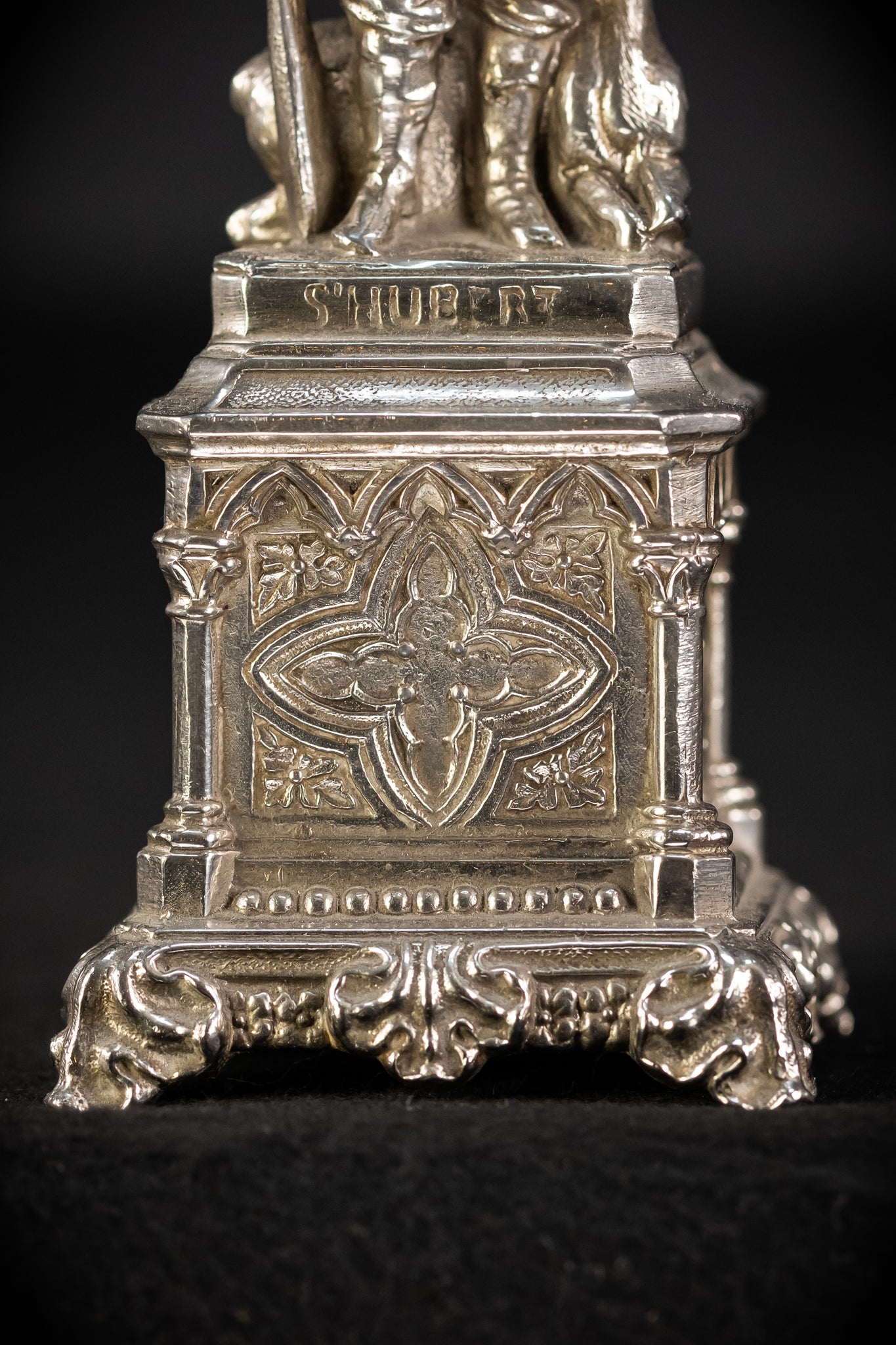 St Hubert Silvered Metal | Early 1900s Antique | 6.7” / 17 cm