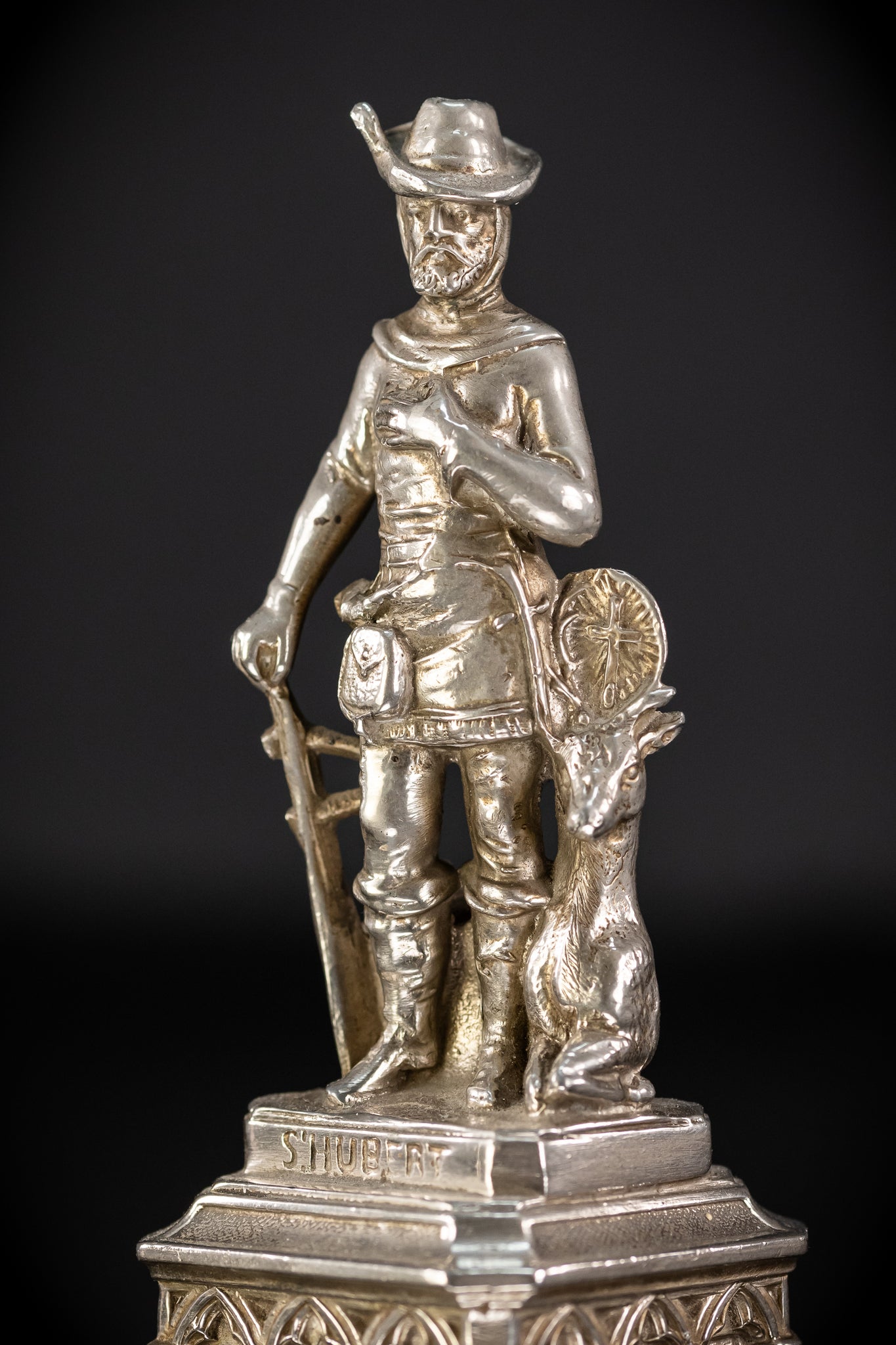St Hubert Silvered Metal | Early 1900s Antique | 6.7” / 17 cm