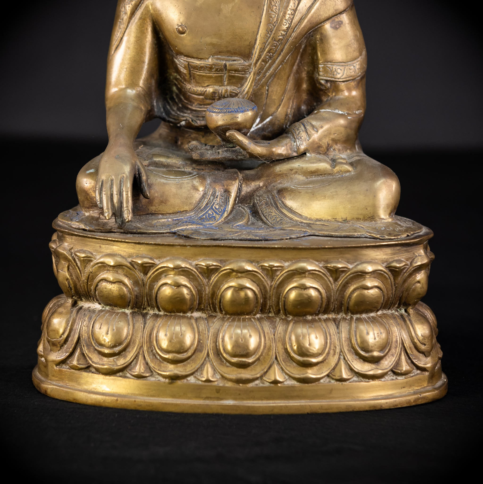 Guatama Buddha Bronze Statue 1800s | 16.2"