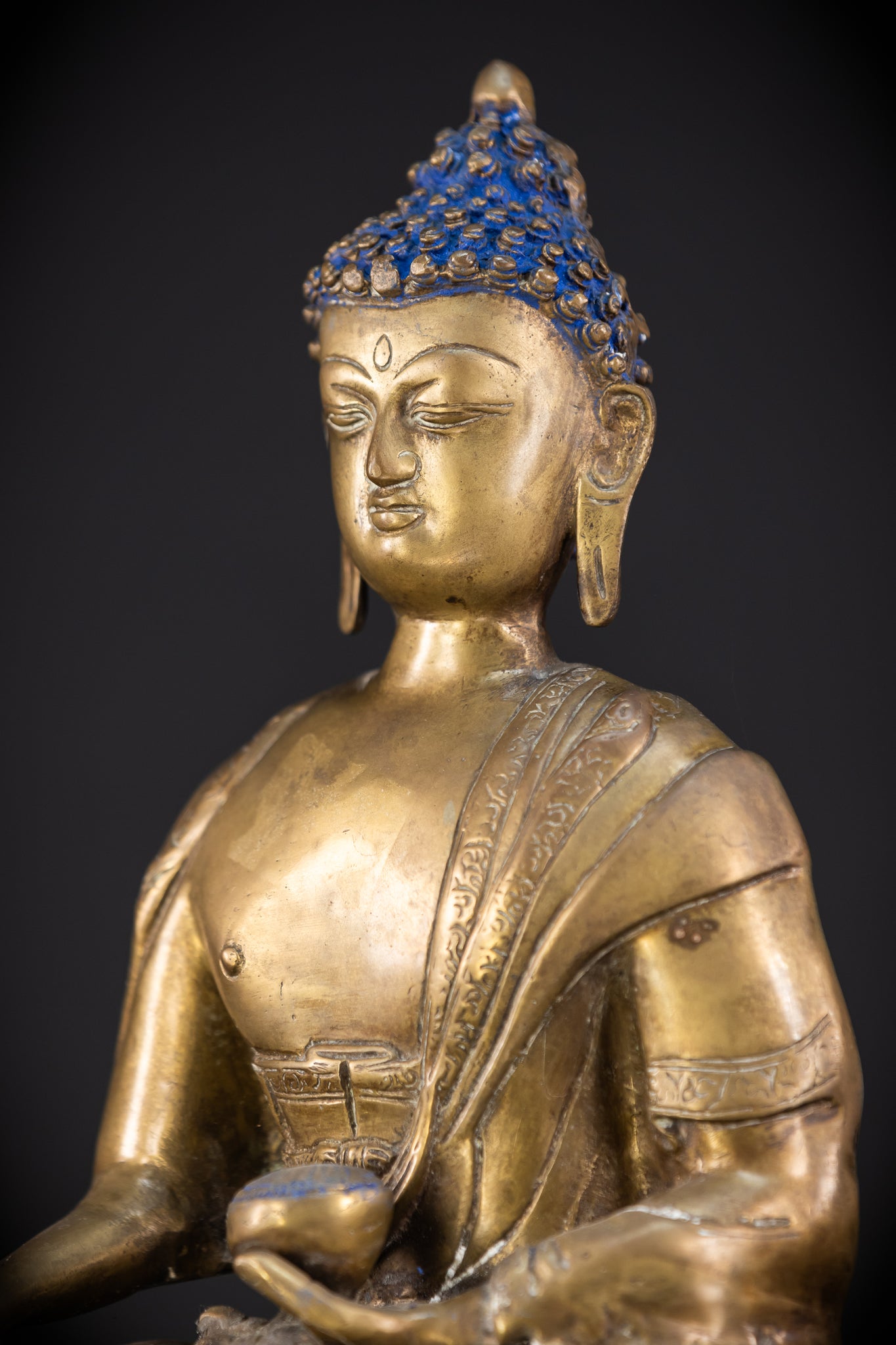Guatama Buddha Bronze Statue 1800s | 16.2"