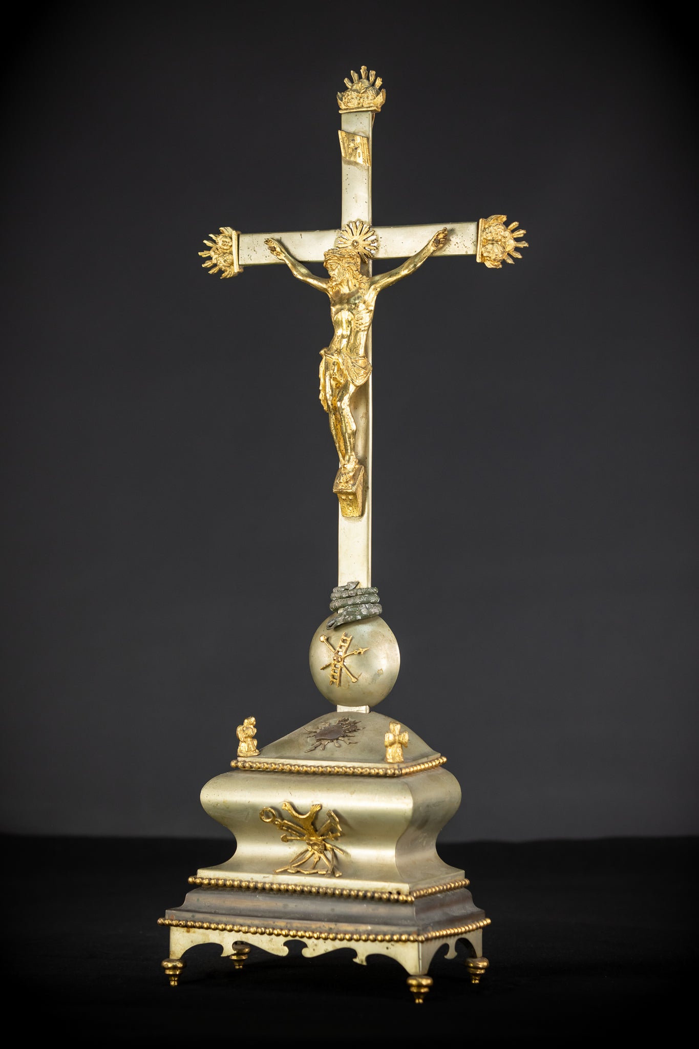 Altar Crucifix | Jesus | Metal | 25.2” / 64 cm