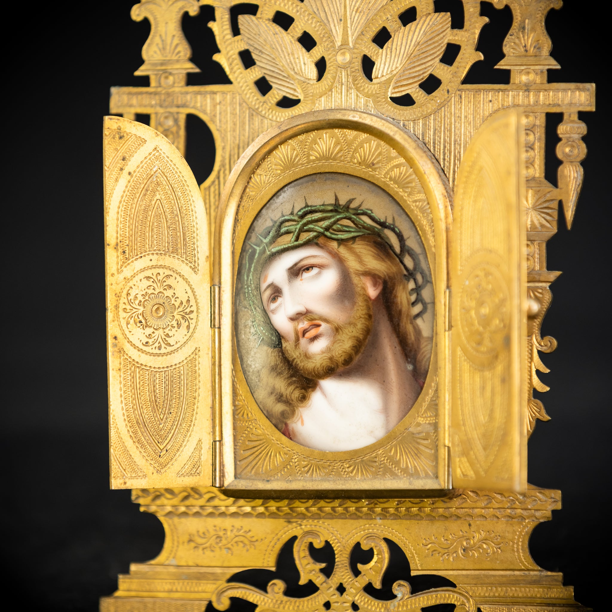 Ecce Homo Porcelain Painting in Brass Frame Icon | 9.4" / 24 cm