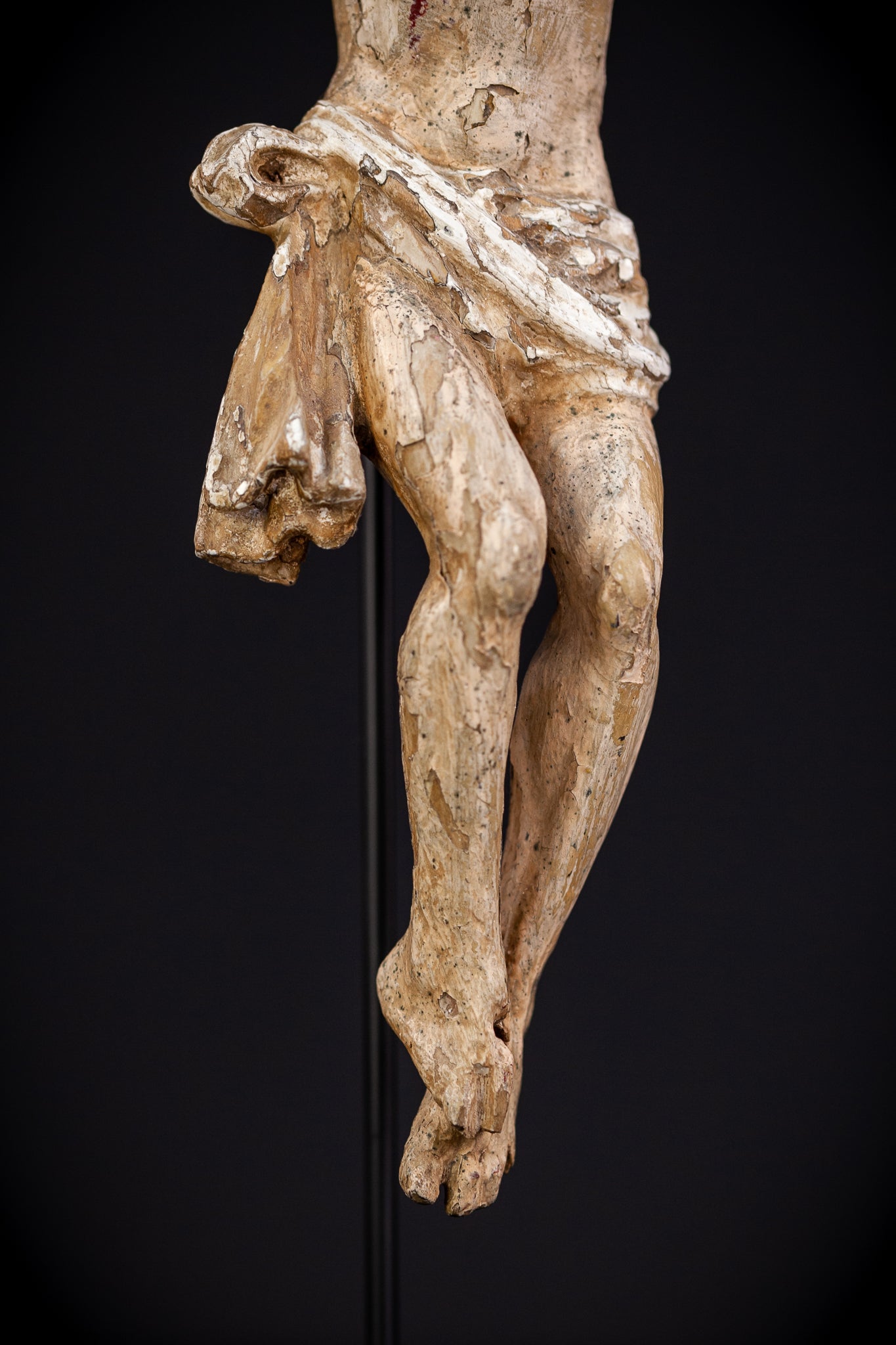 Corpus Christi Wooden  | 1600s Antique | 8.9" / 22.5 cm