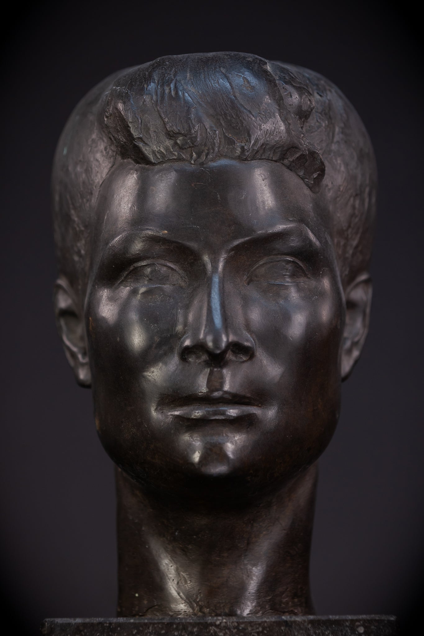 Bronze Bust of Lady by Leon Batardy | 15.4" / 39 cm - 31.3 pounds / 14.2 kg