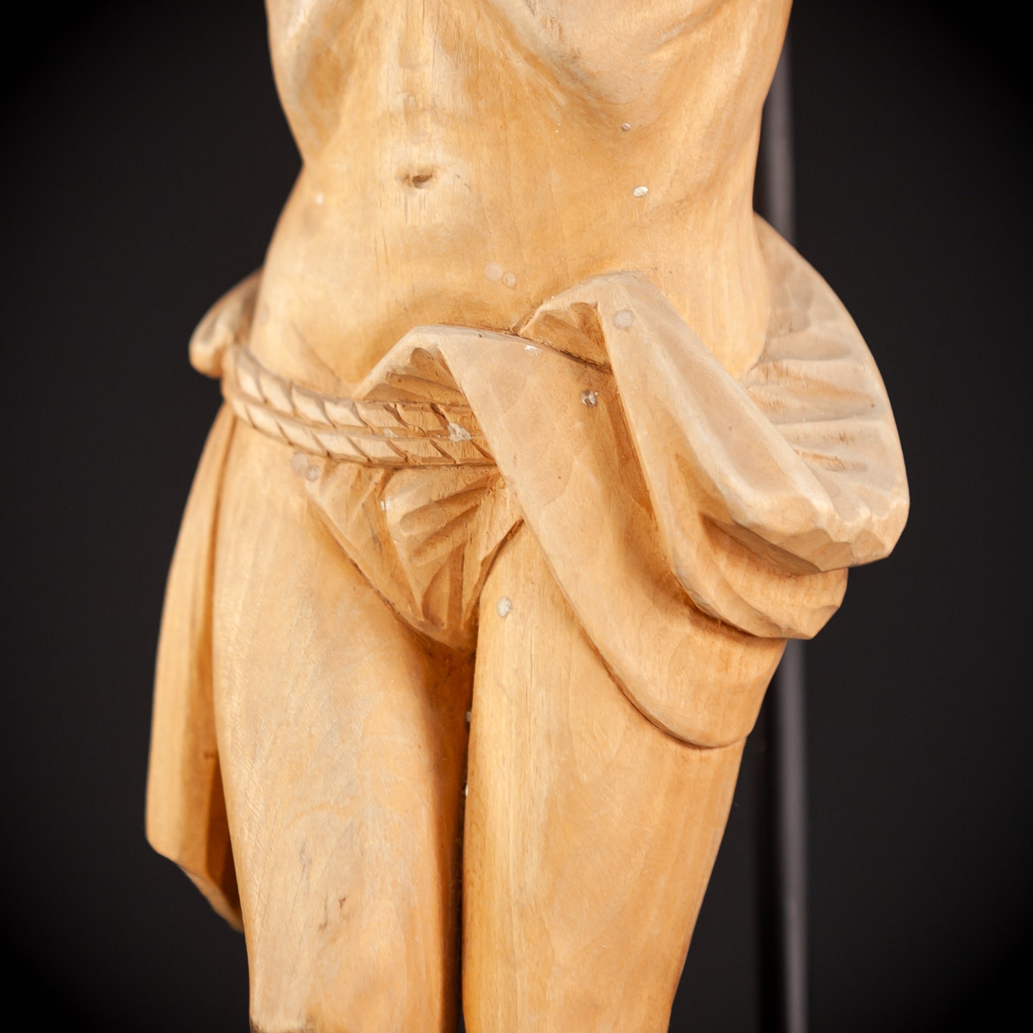 Corpus Christi Wooden Sculpture | Early 1900s Antique | 14.2" / 36 cm