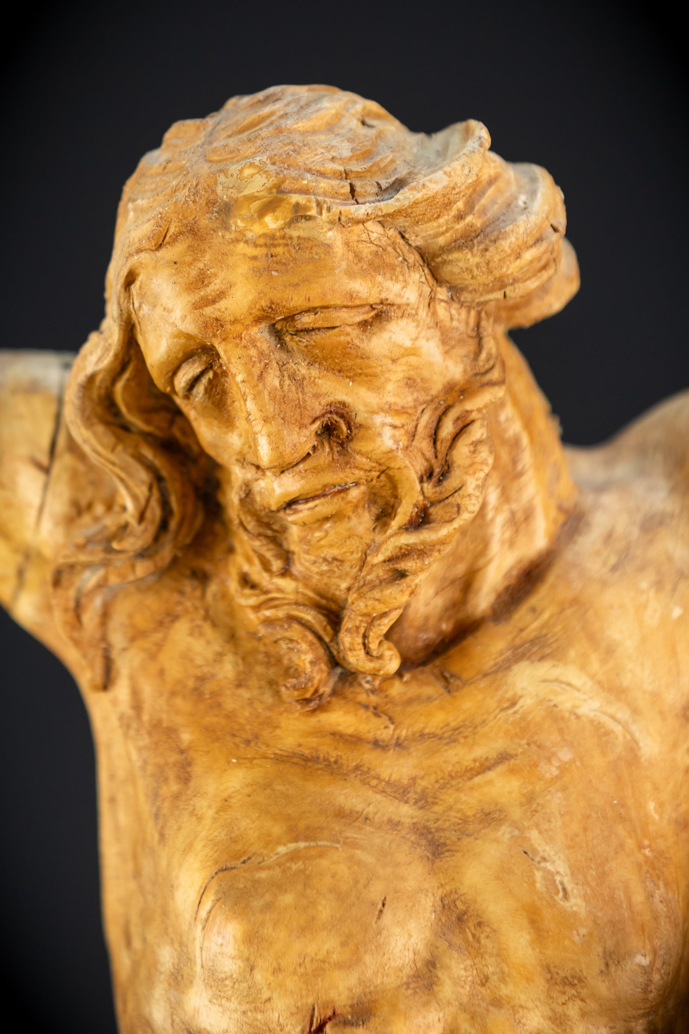 Corpus Christi Wooden Sculpture | 1700s-1800s Antique | 22.6" / 57.5 cm