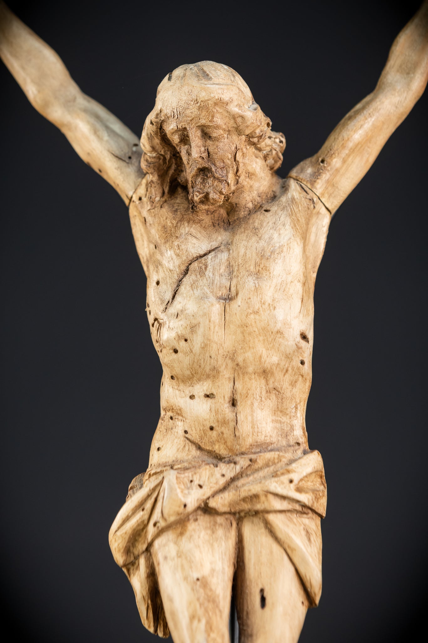 Corpus Christi Wood | France 1600s - 1700s Antique | 16" / 40.5 cm