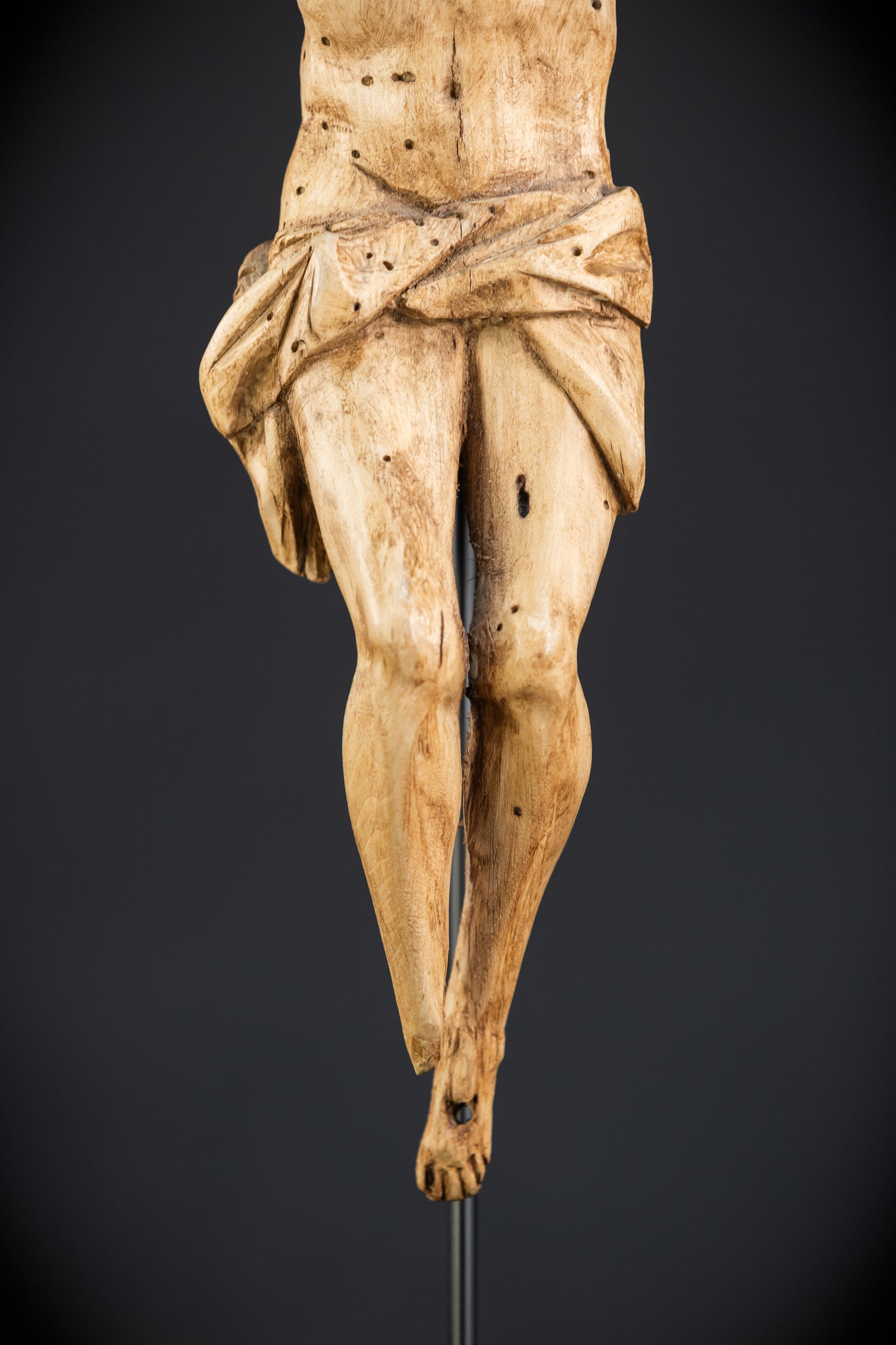 Corpus Christi Wood | France 1600s - 1700s Antique | 16" / 40.5 cm
