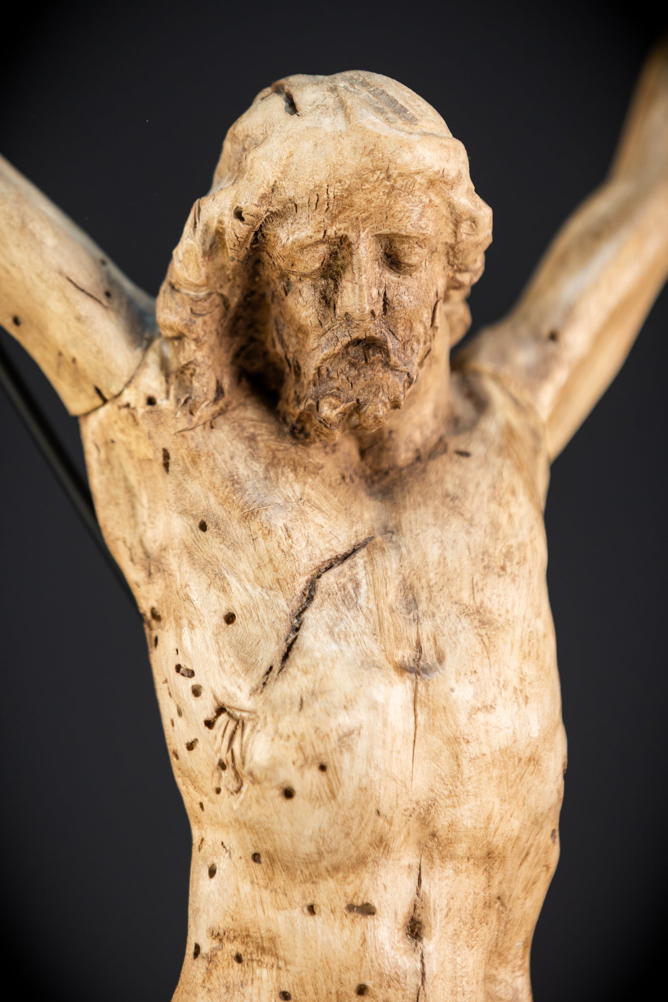 Corpus Christi Wood | France 1600s - 1700s Antique | 16" / 40.5 cm