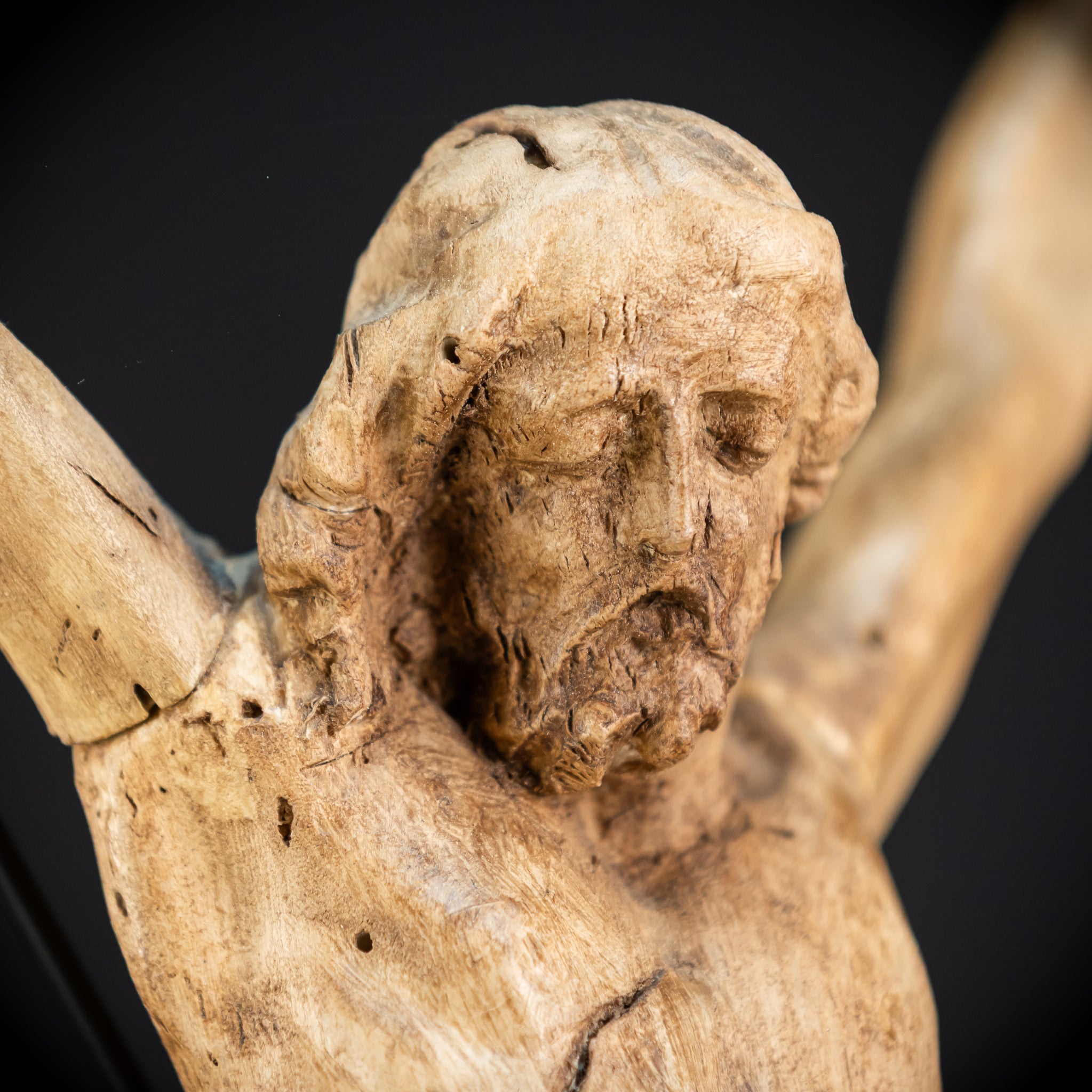 Corpus Christi Wood | France 1600s - 1700s Antique | 16" / 40.5 cm