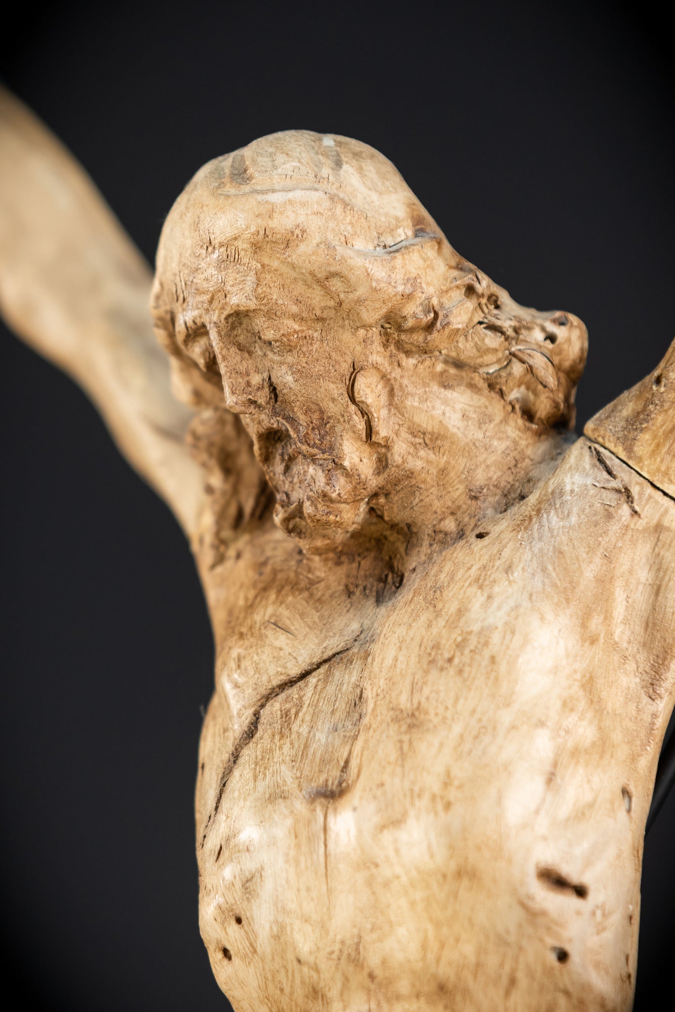 Corpus Christi Wood | France 1600s - 1700s Antique | 16" / 40.5 cm