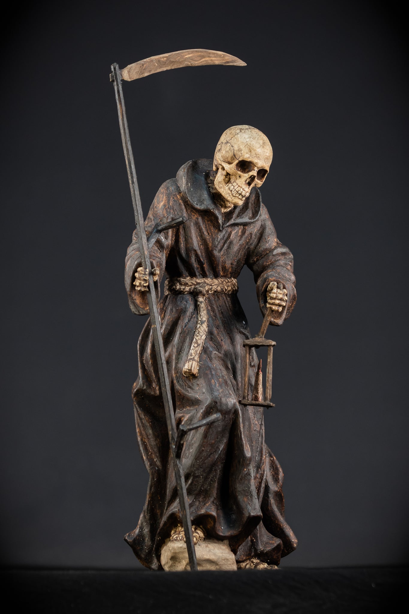 Memento Mori Wooden Statue | 1700s Antique | 16.1” / 41 cm