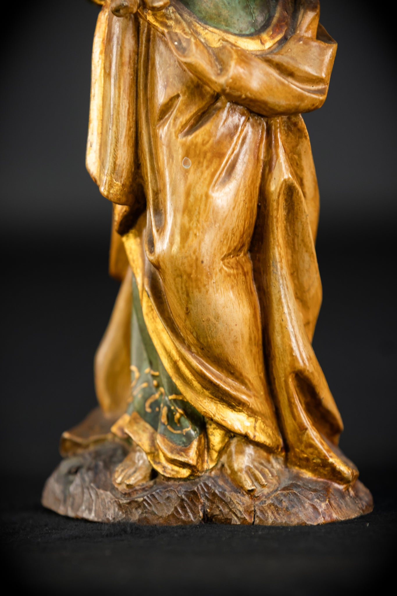 Saint Joseph with Infant Jesus | 1700s | 9.7"/ 25 cm