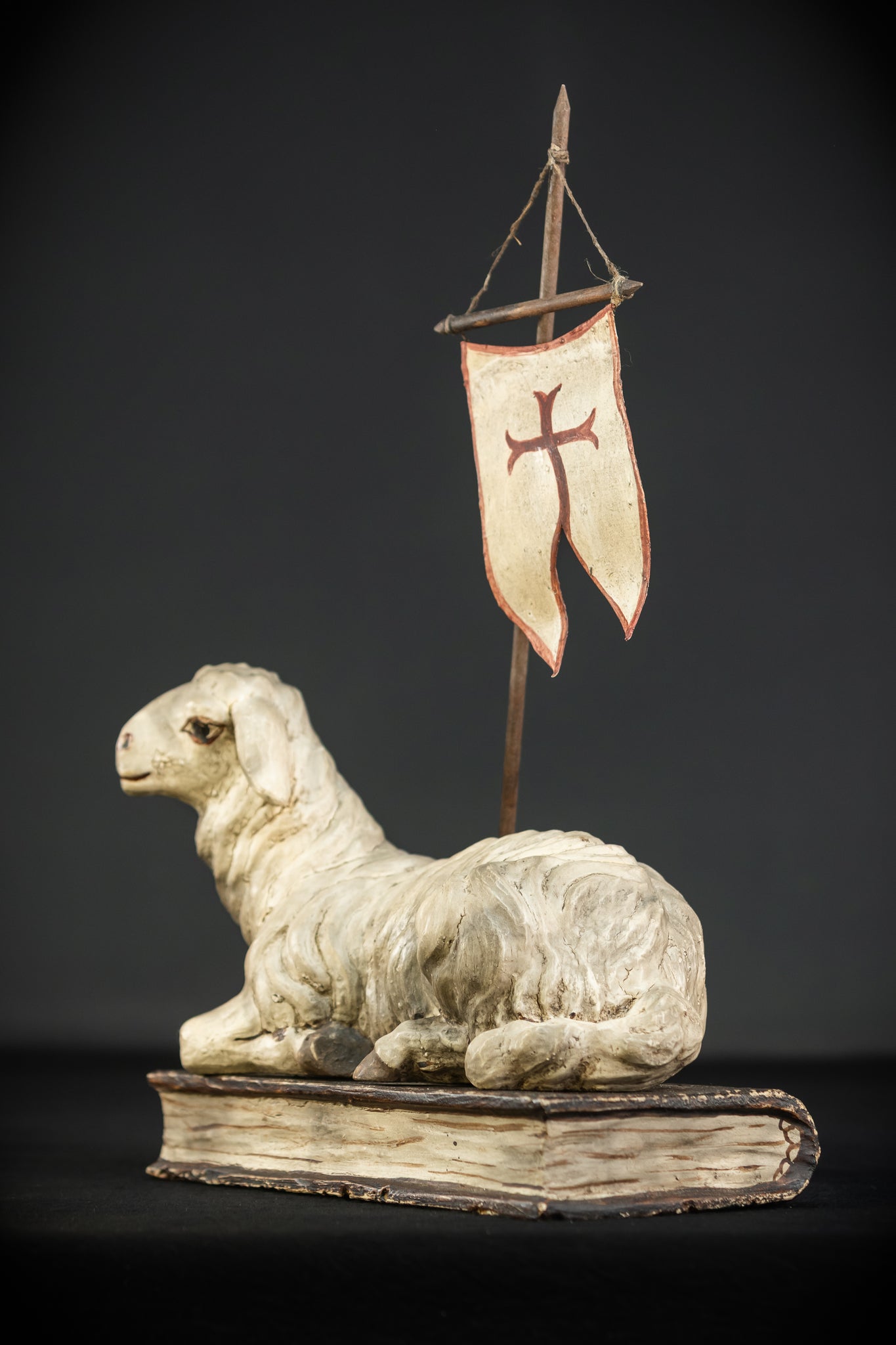 Lamb of God Wood Sculpture | Agnus Dei 19th C 16.3"/ 41.5 cm