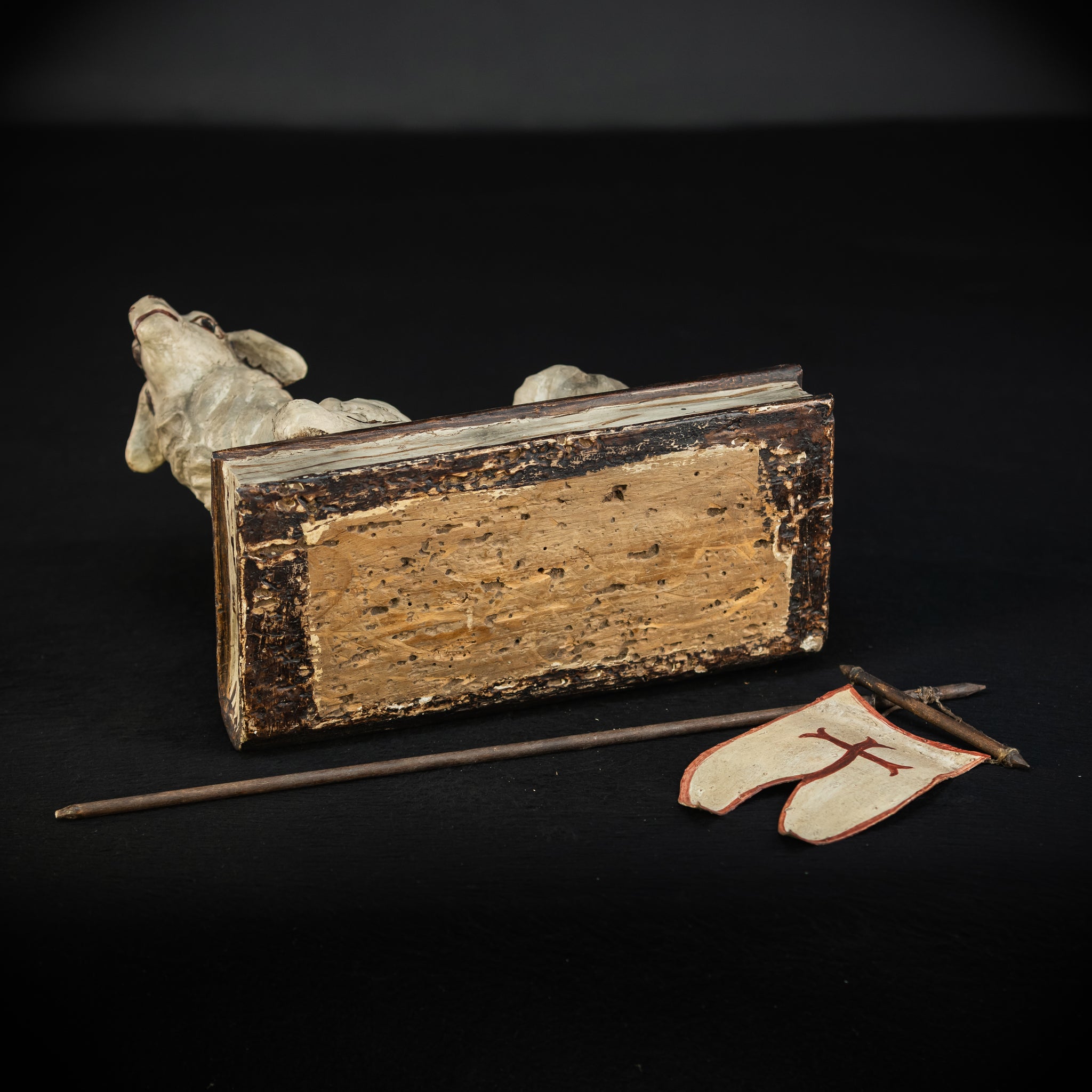 Lamb of God Wood Sculpture | Agnus Dei 19th C 16.3"/ 41.5 cm