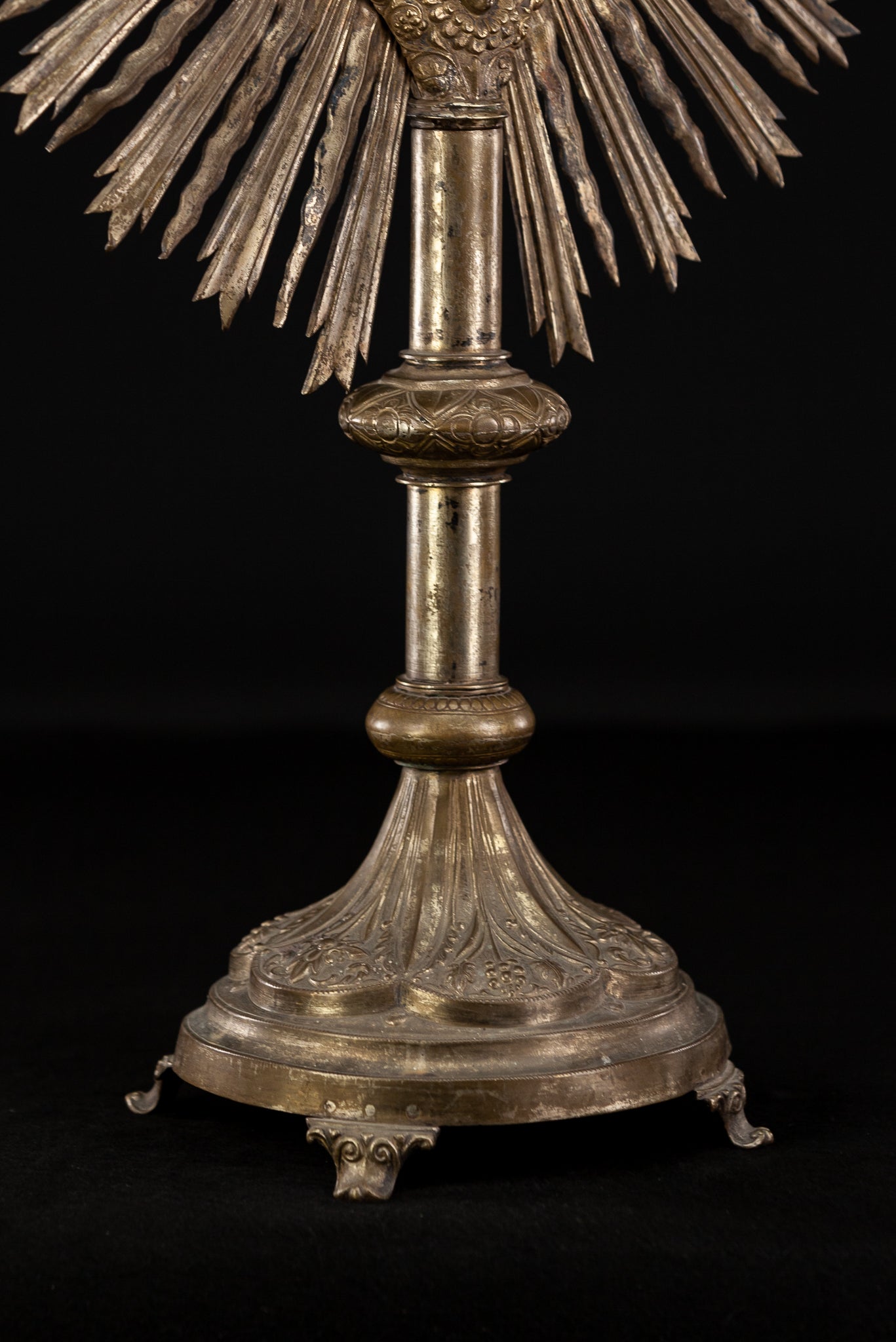 Monstrance Gilt | French 1600s Brass 27.6”