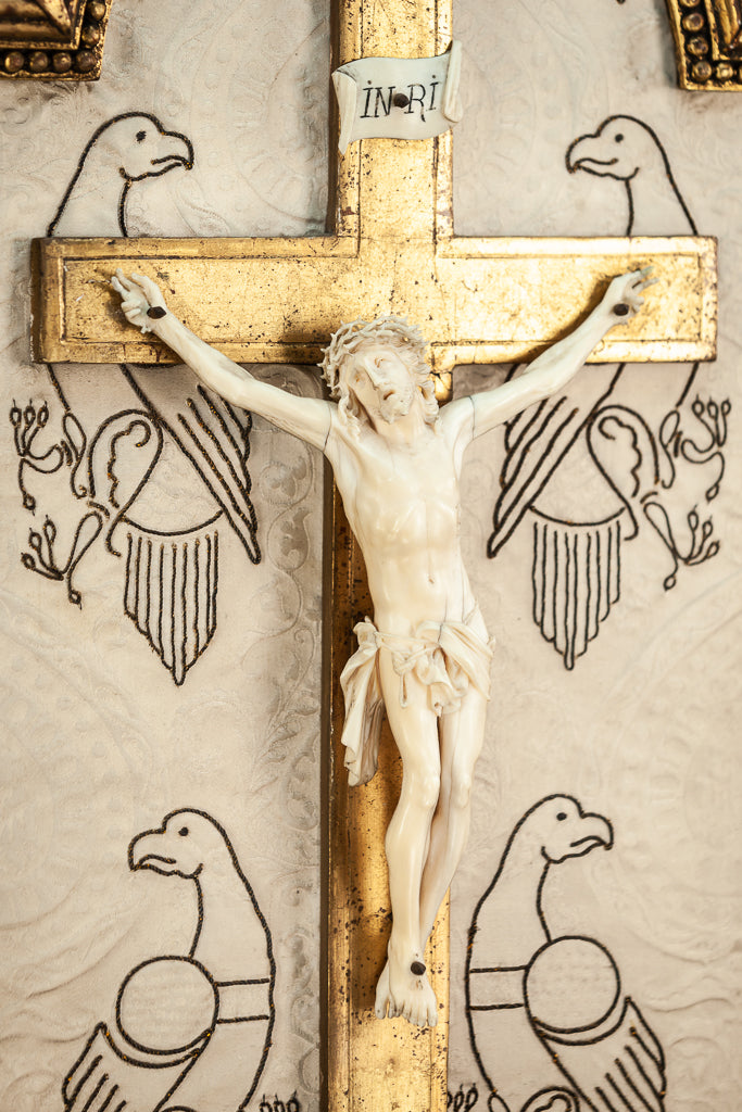 Crucifix Icon Wall Dieppe Ivory Corpus Christi 20.3"