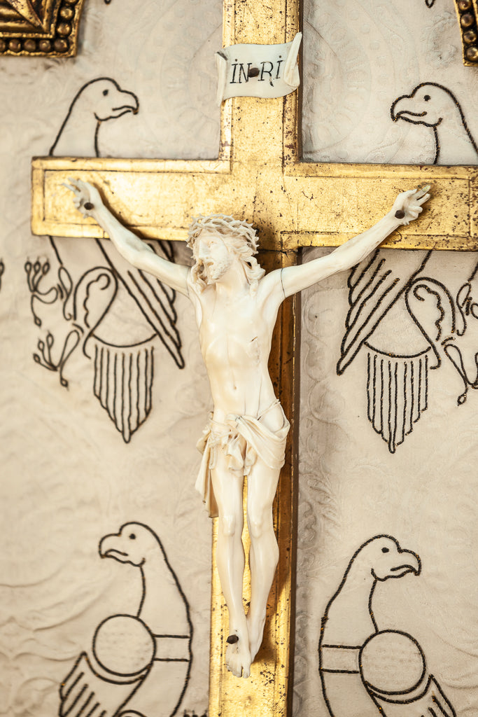 Crucifix Icon Wall Dieppe Ivory Corpus Christi 20.3"