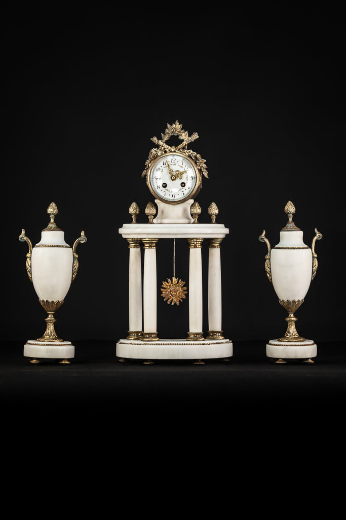 Clock Set White Marble Bronze | Garnitures 