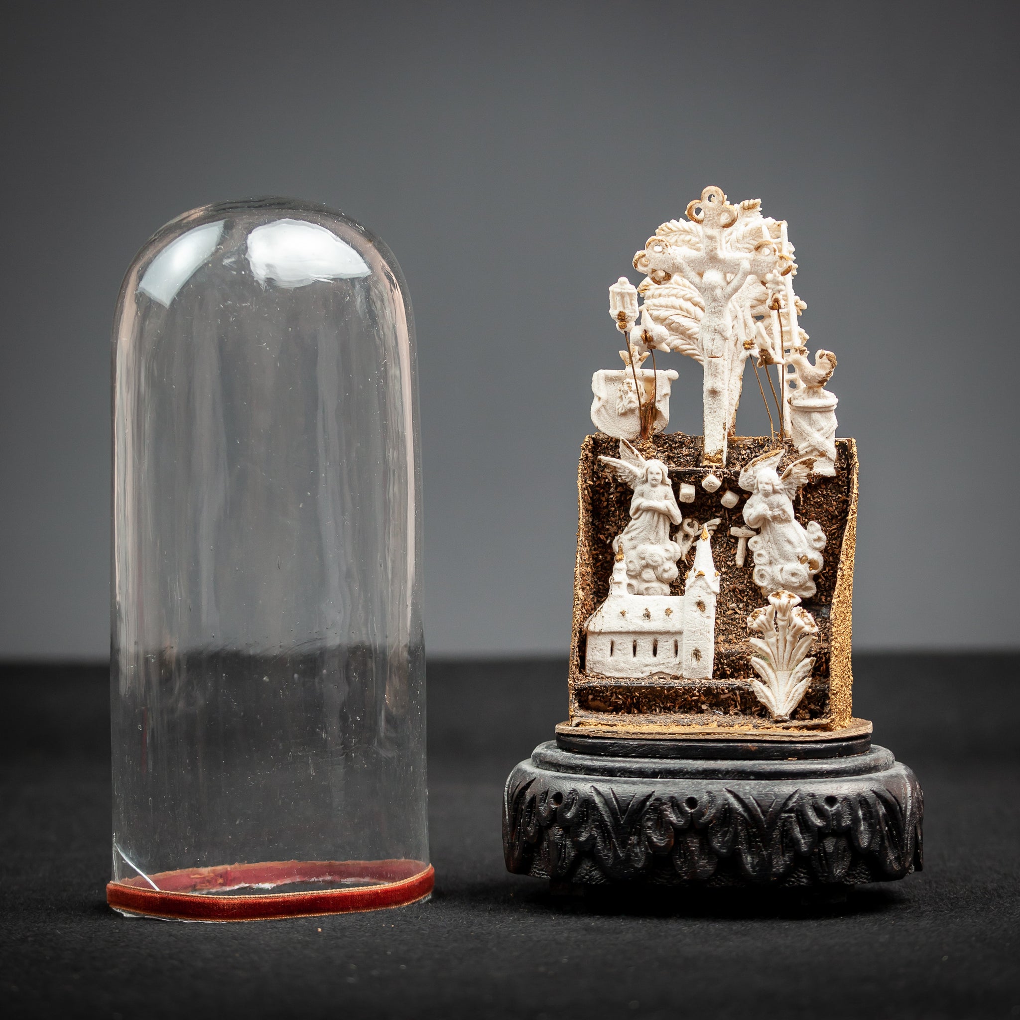 Monastery Work Crucifixion Tragacanth Glass Dome