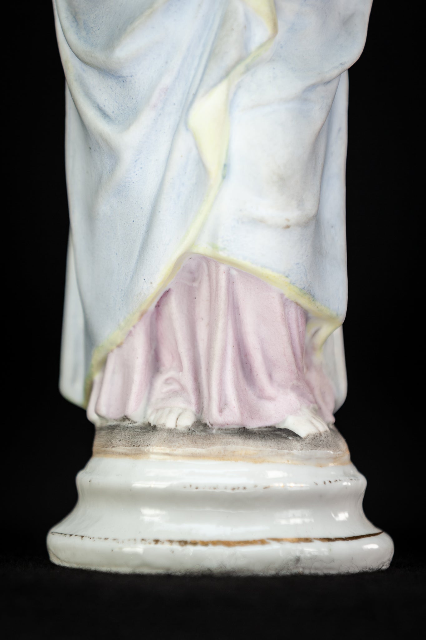 Sacred Heart of Jesus Statue | Bisque Porcelain | 9"