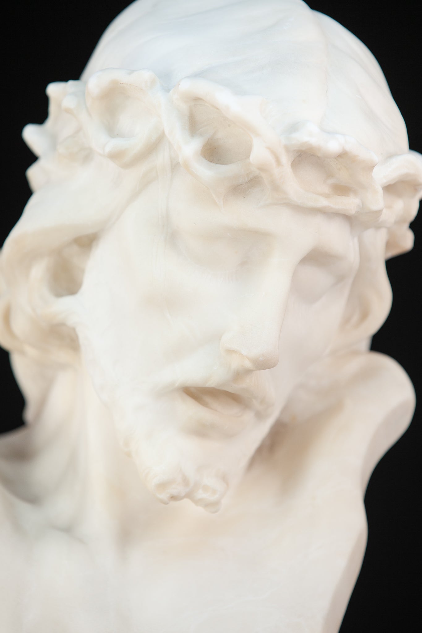 Ecce Homo Alabaster Sculpture | 17.7"