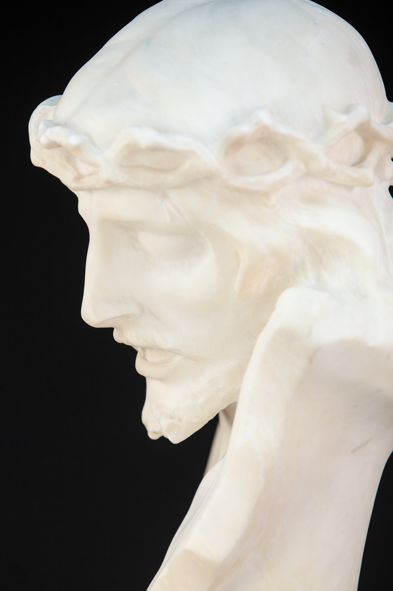 Ecce Homo Alabaster Sculpture | 17.7"