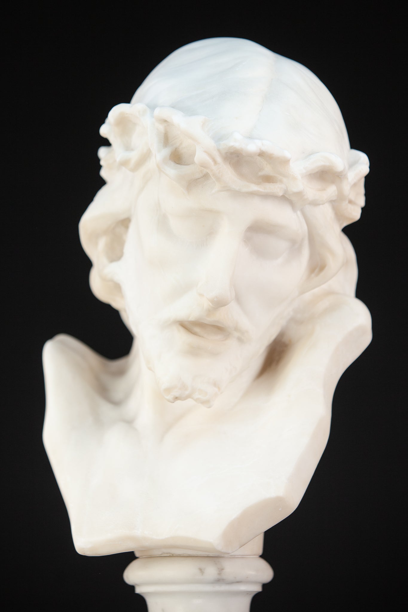 Ecce Homo Alabaster Sculpture | 17.7"