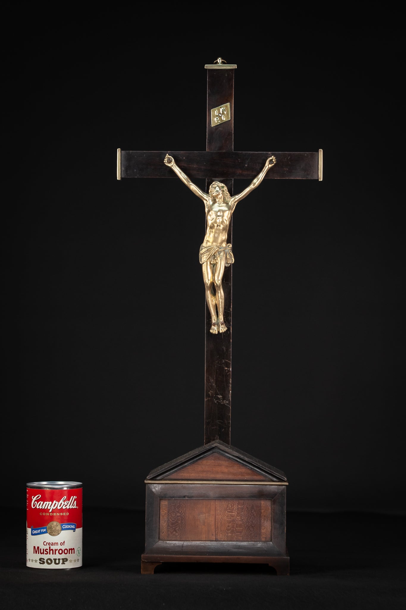 Altar Crucifix |  Bronze Christ 1700 | 24.4"