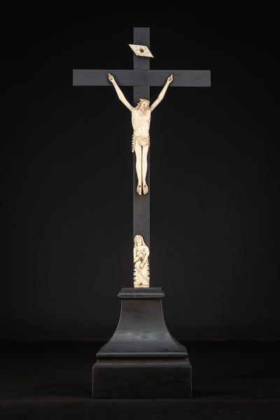Altar Crucifix Dieppe Ivory Corpus Christi 24"